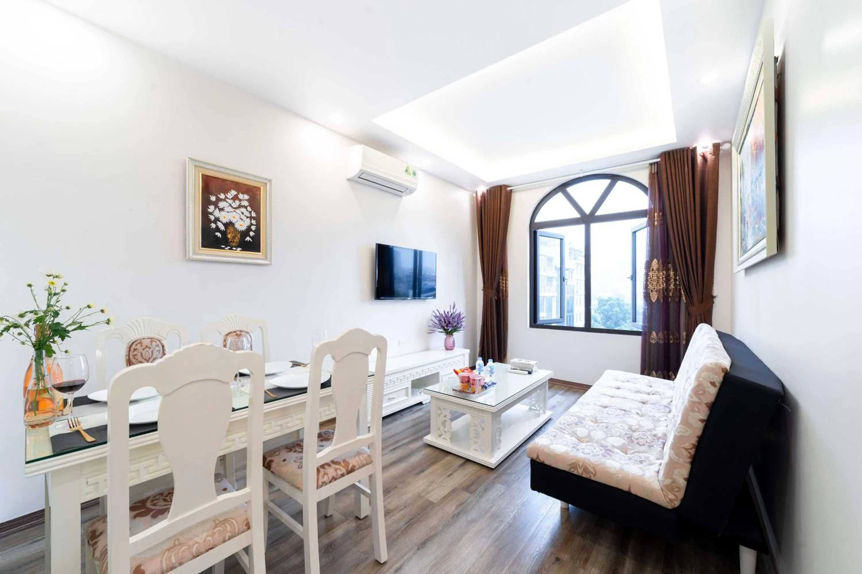 TV and multimedia in Rosee Apartment Hotel