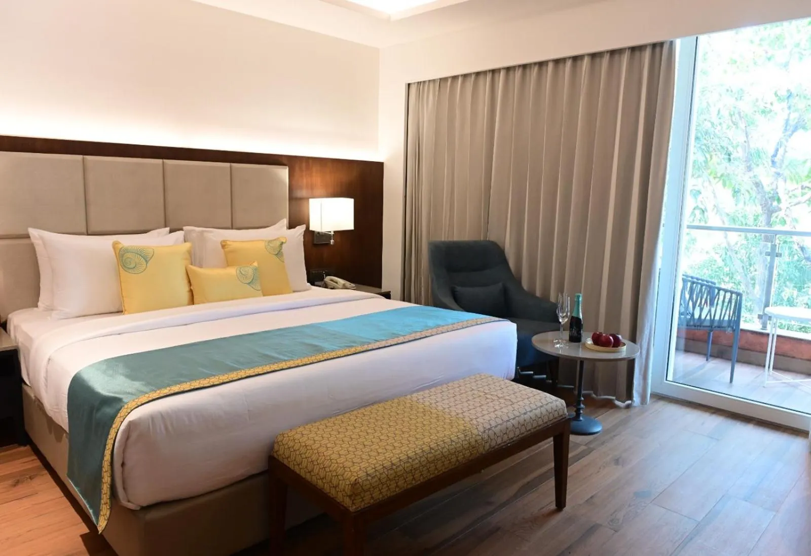 Bedroom, Bed in Aiden by best Western Vagator Goa