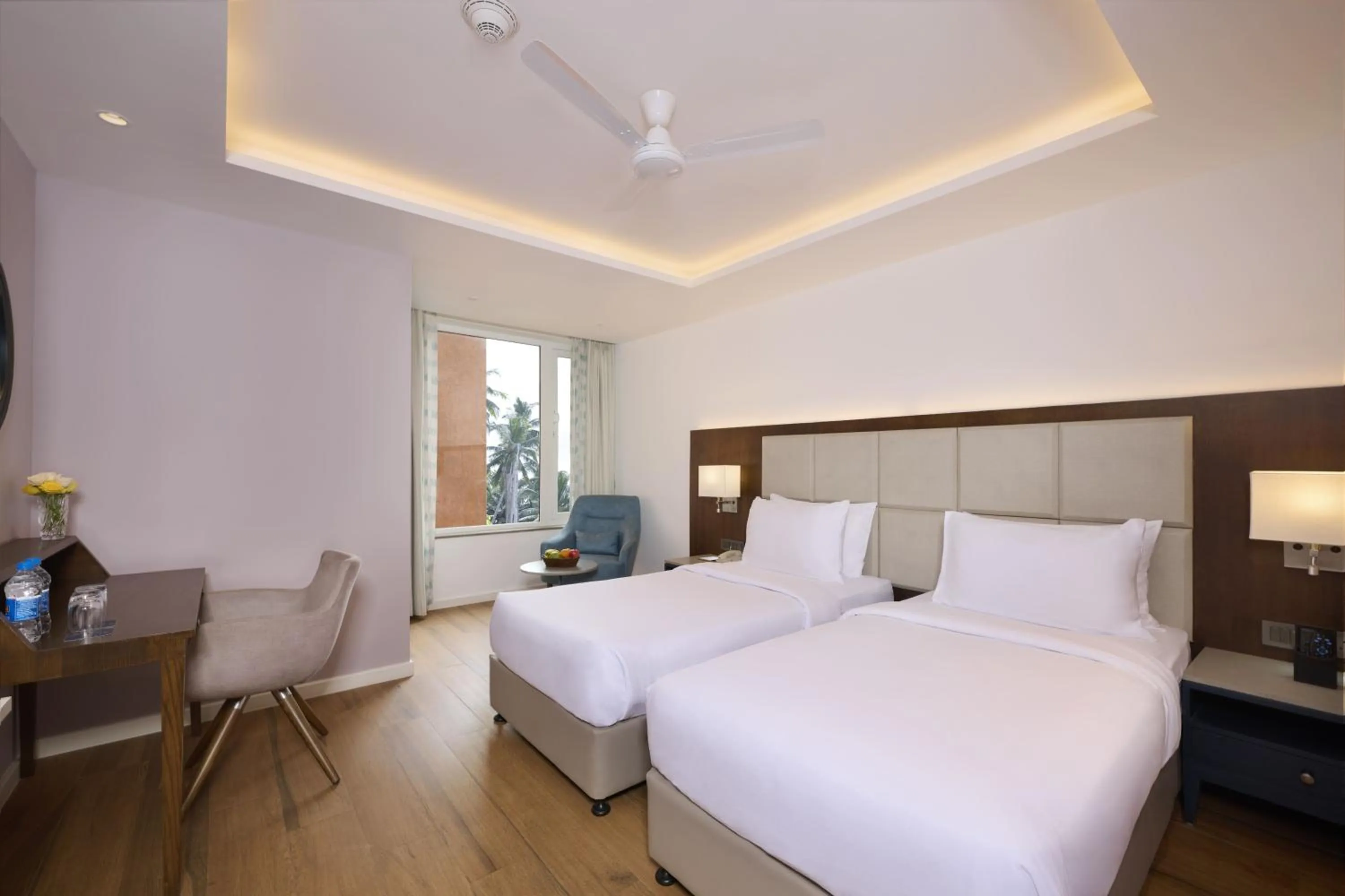 Photo of the whole room, Bed in Golden Tulip Vagator Goa