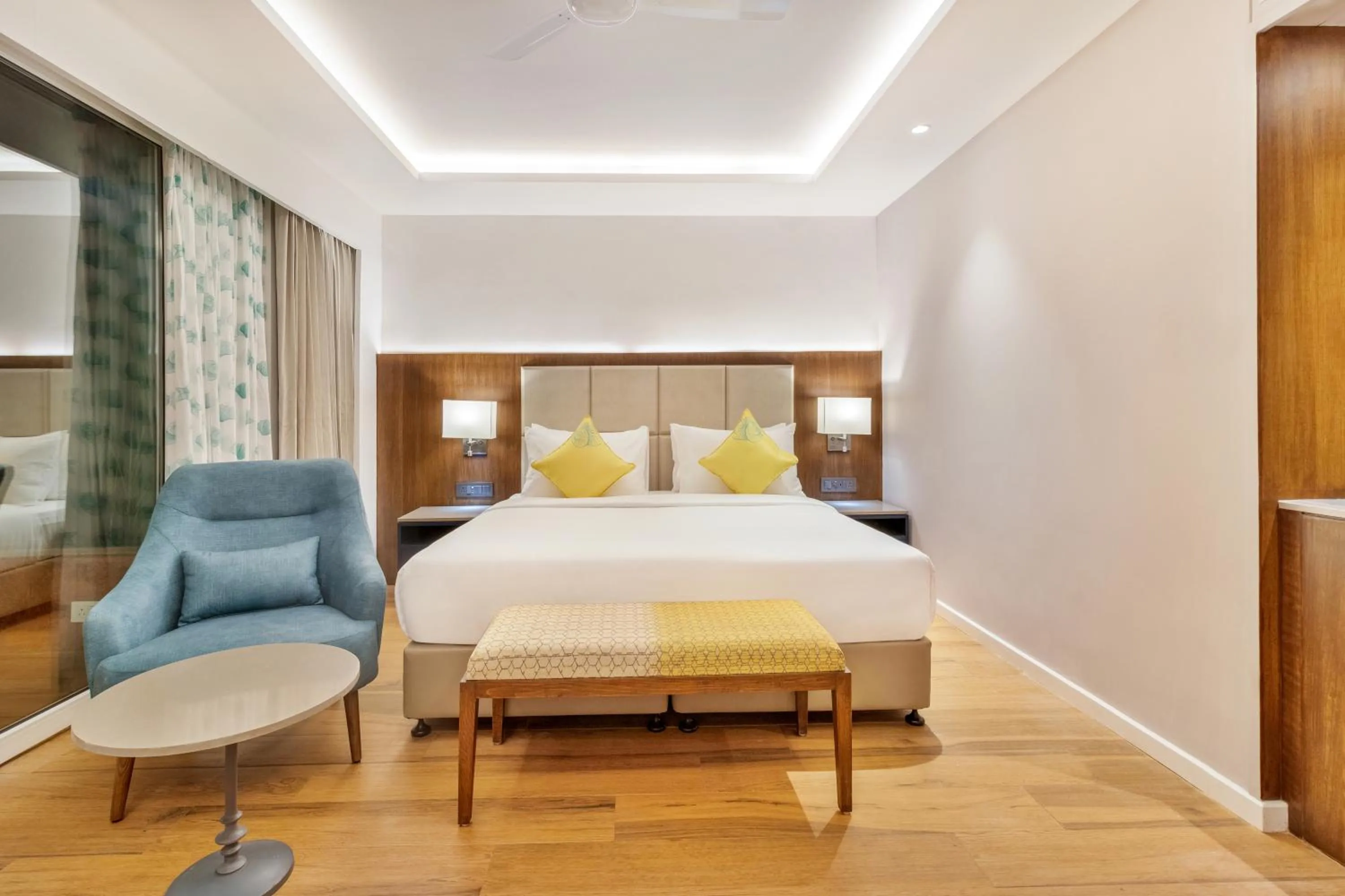 Photo of the whole room, Bed in Aiden by best Western Vagator Goa