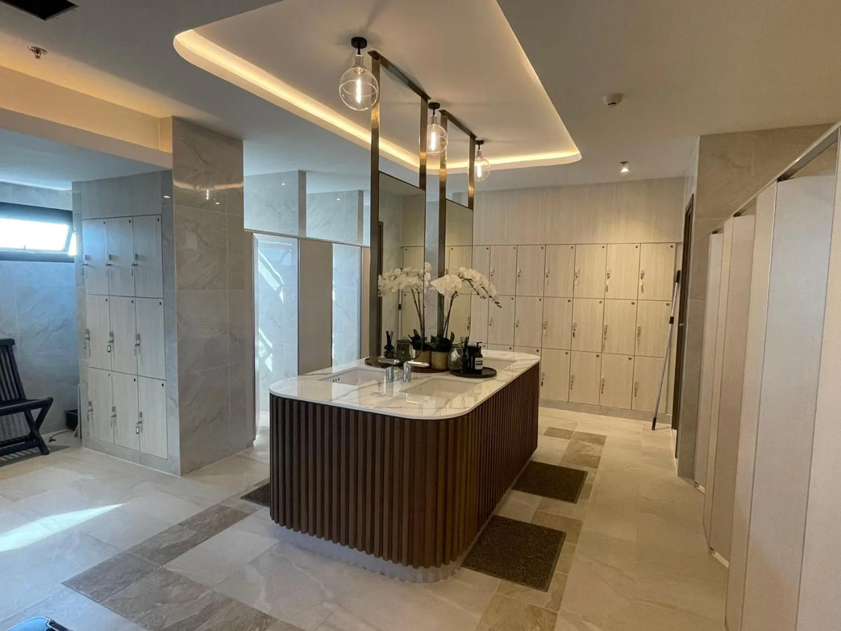 Shower in Astra Sky River Condo