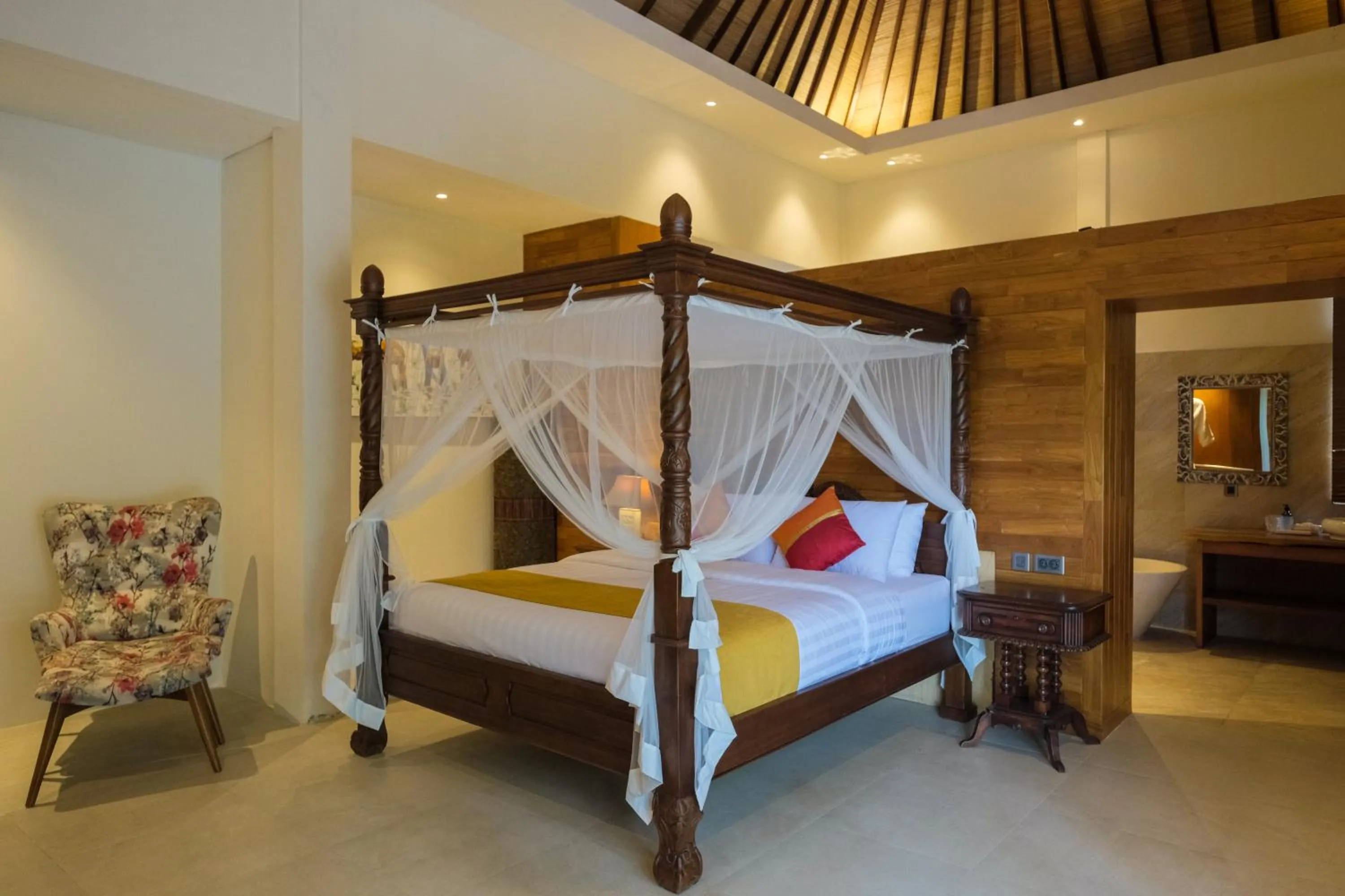 Bedroom, Bed in The Lavana Villa Puri Hawila Jimbaran - 5 Bedroom Villa