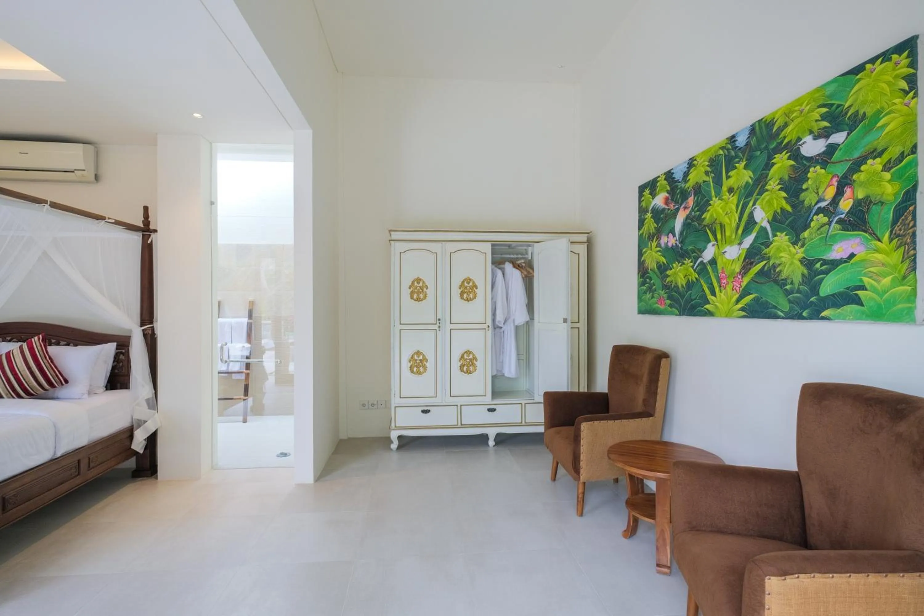 Bedroom, Bed in The Lavana Villa Puri Hawila Jimbaran - 5 Bedroom Villa