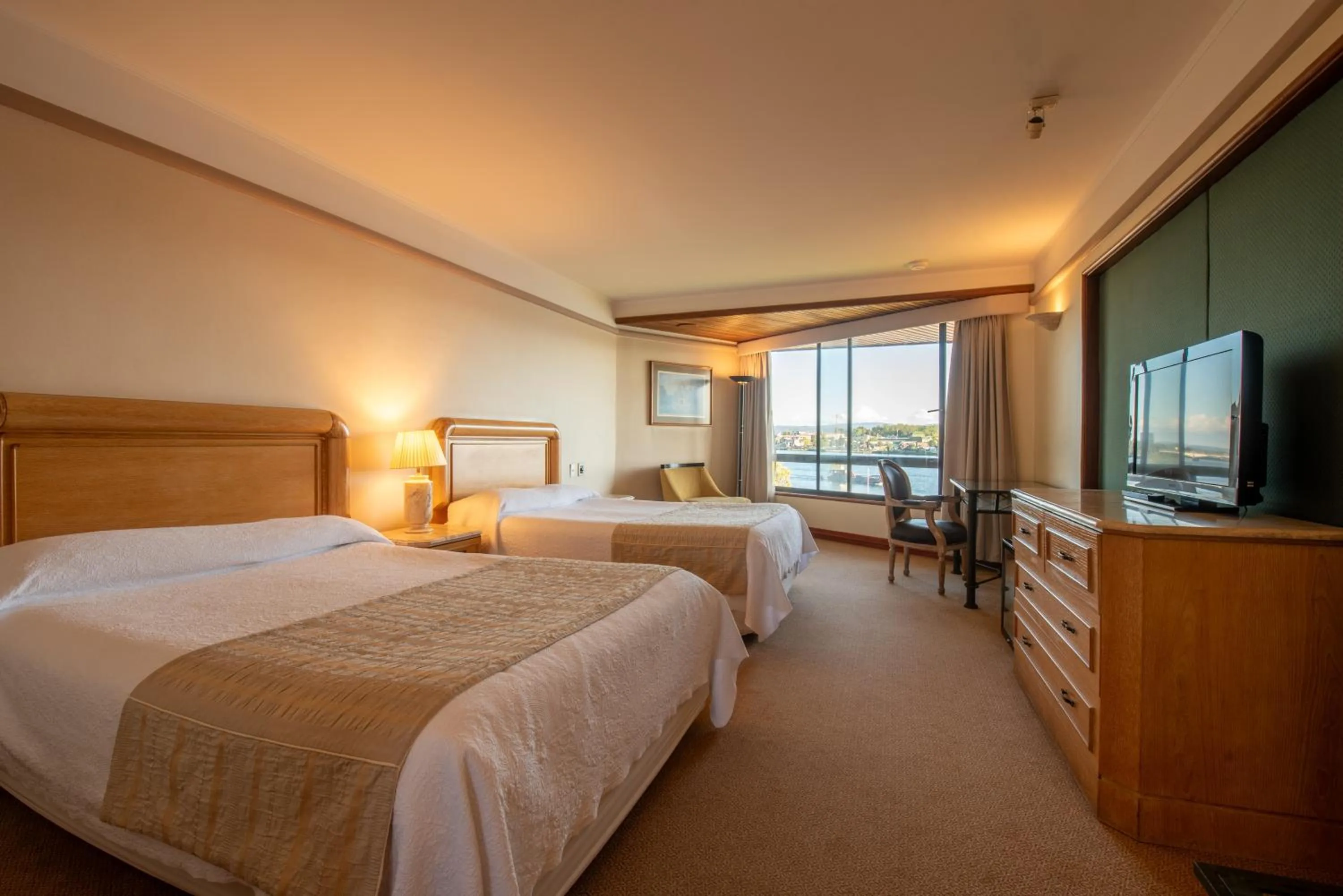 Photo of the whole room, Bed in Hotel Marina Villa del Rio