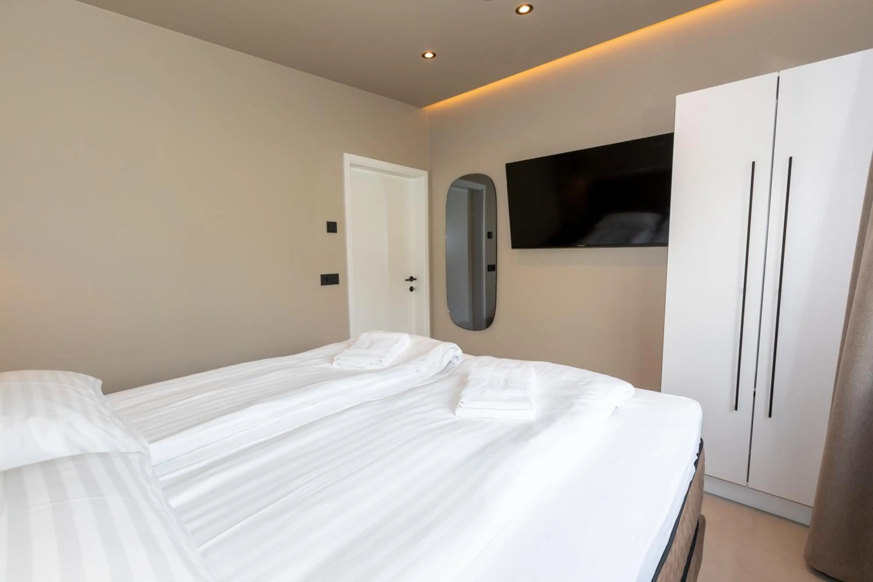 Bed in North Mountain View Suites