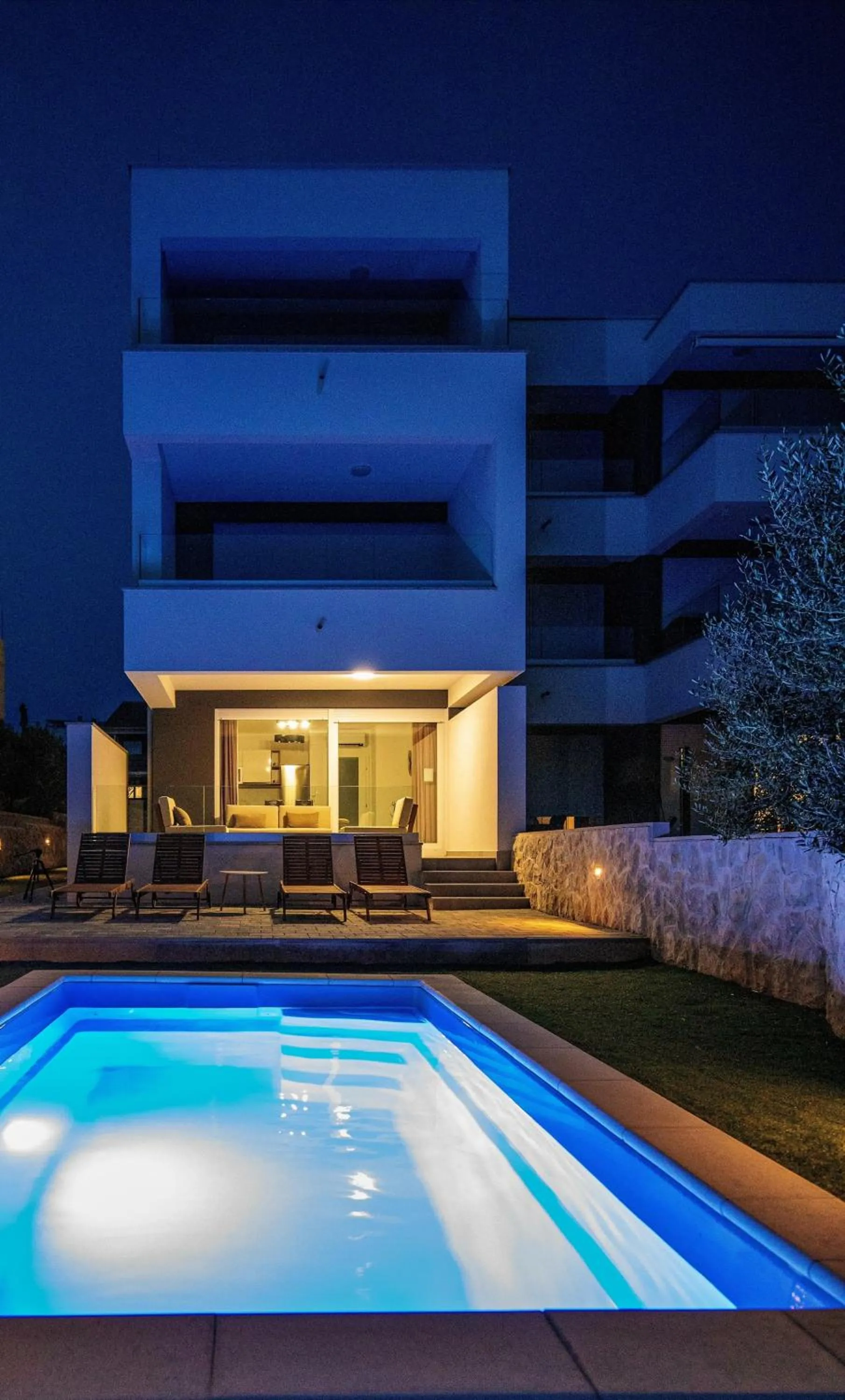 Imperial Apartment with Private Pool