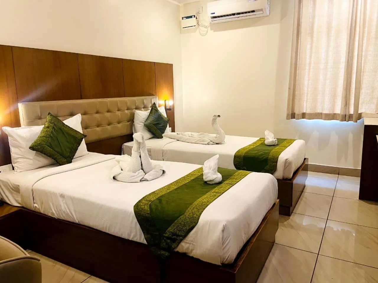 Bedroom, Bed in Tetrad Hotels - International Airport Road Hebbal