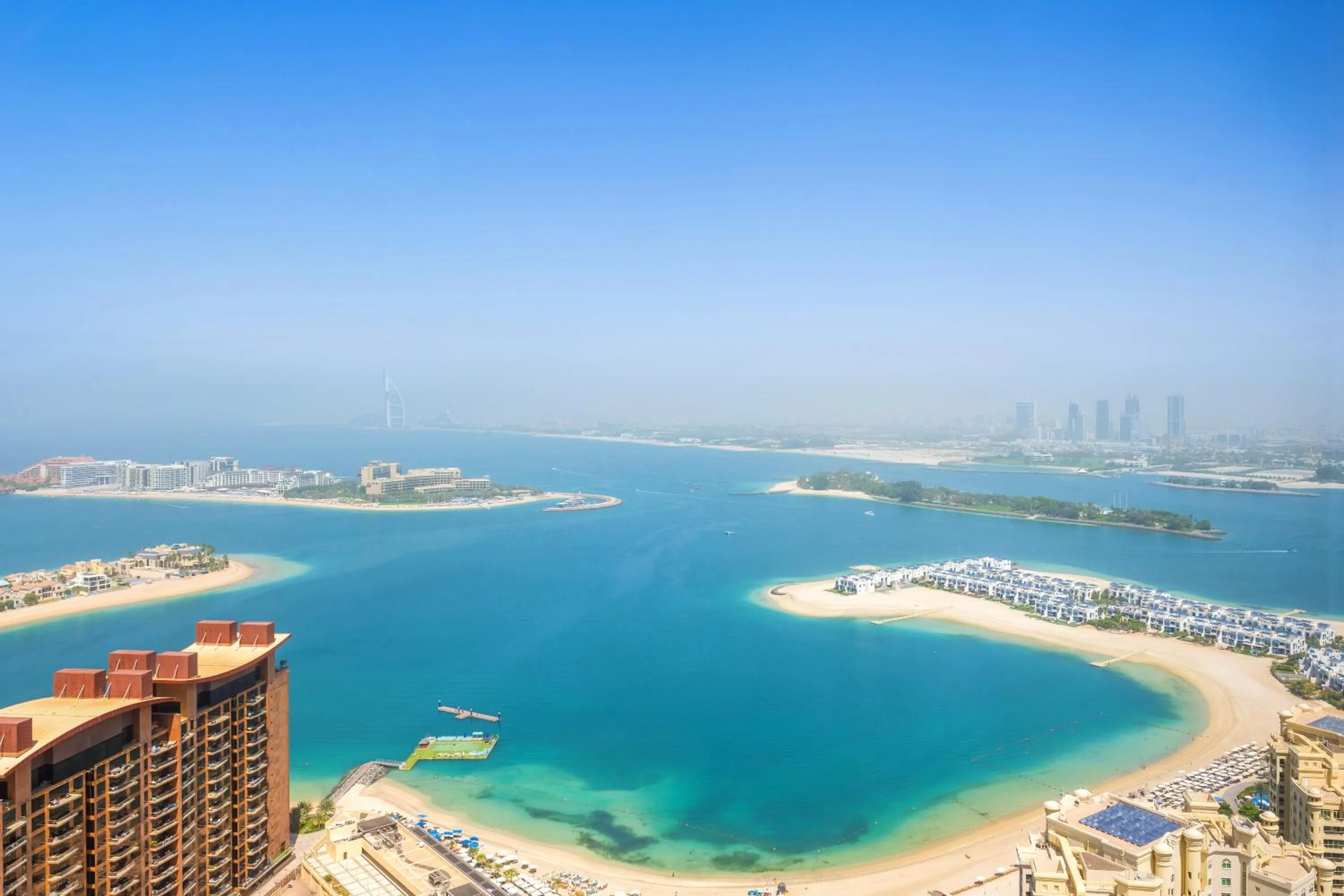Sea view in Ultra Luxury Palm Tower with Shared Hotel Facilities