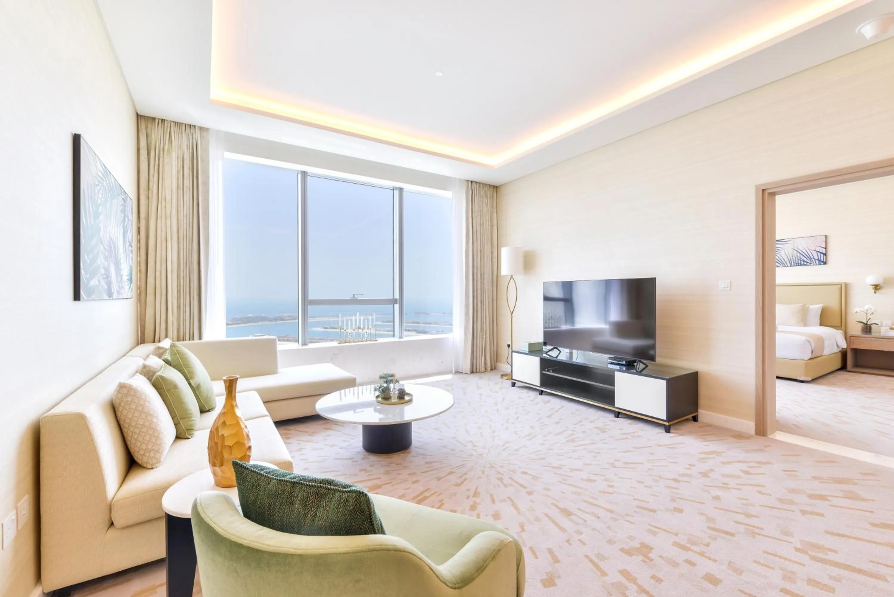 Living room in Ultra Luxury Palm Tower with Shared Hotel Facilities