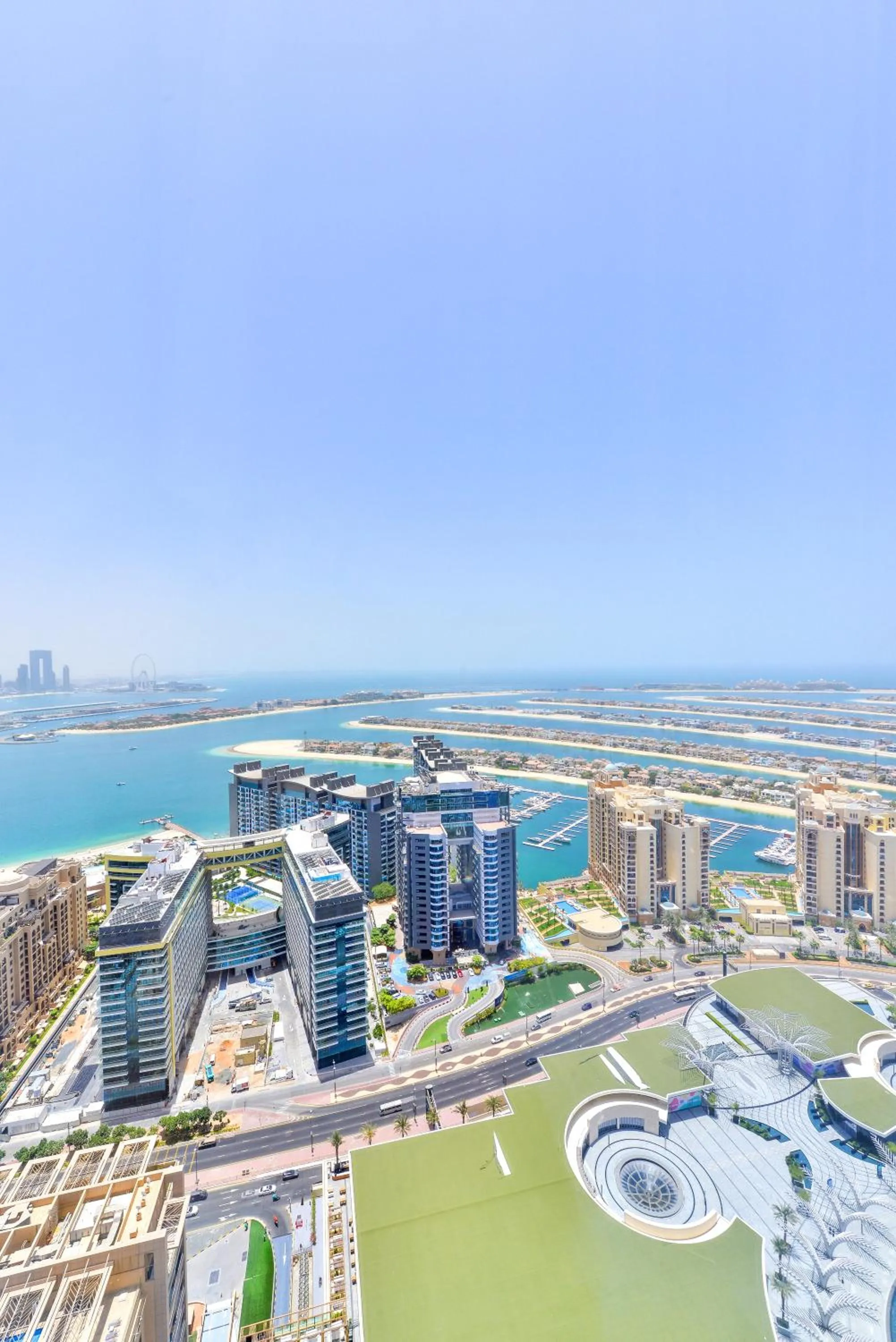 Natural landscape in Ultra Luxury Palm Tower with Shared Hotel Facilities