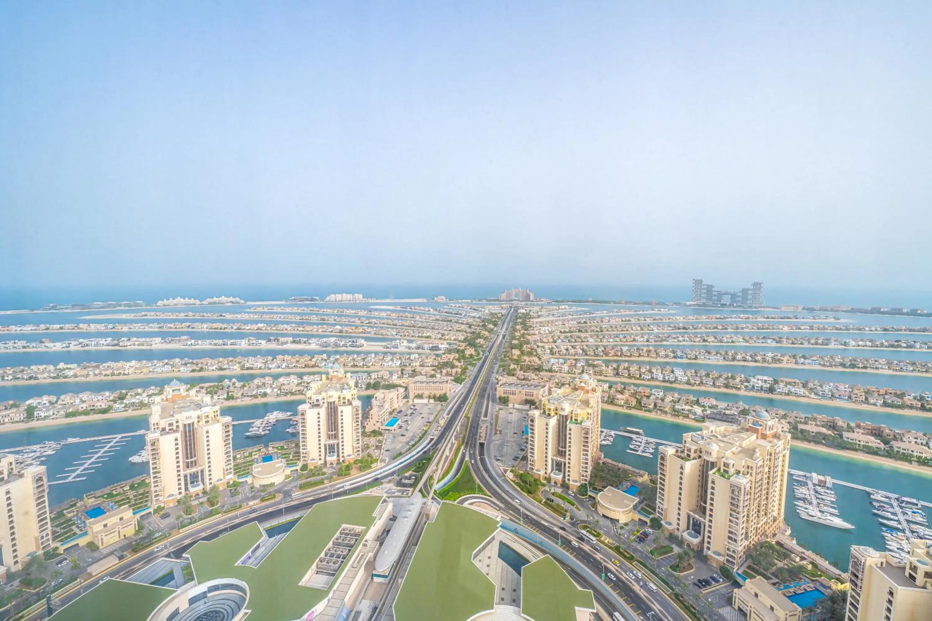 Bird's eye view in Ultra Luxury Palm Tower with Shared Hotel Facilities