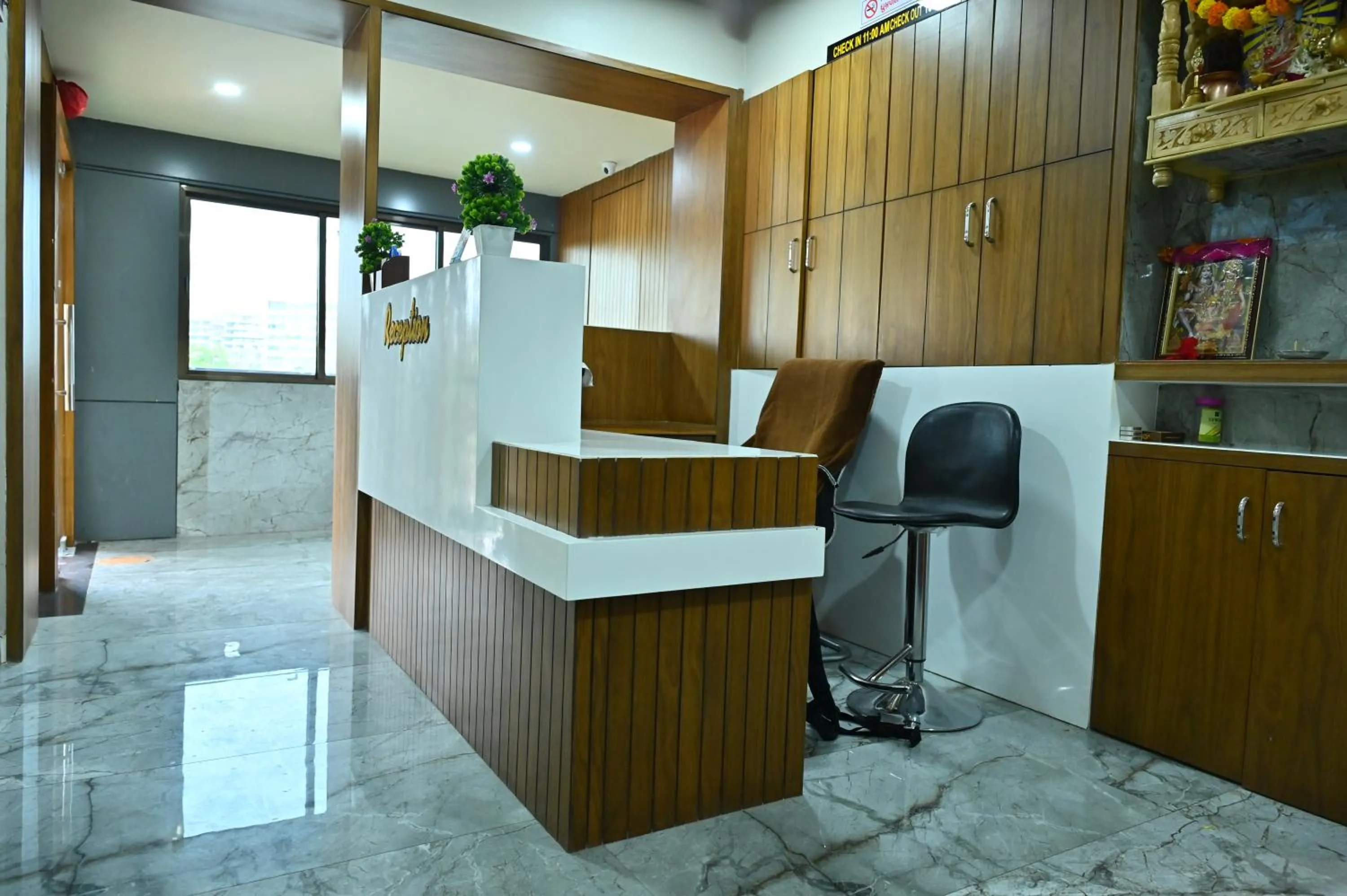Lobby or reception in HOTEL SURY VILLA