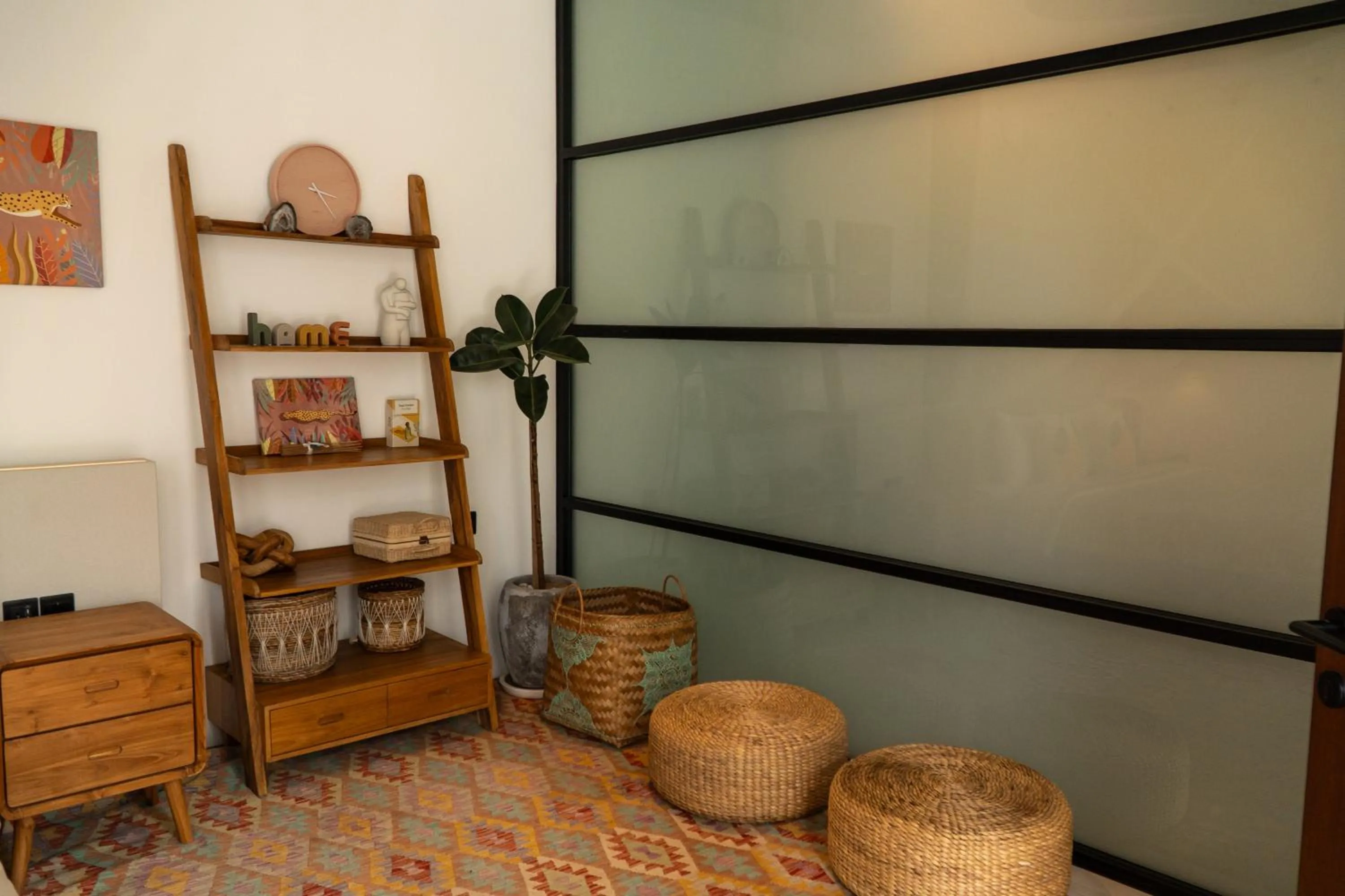 Decorative detail in Baliwood Residence Villas by BREIG