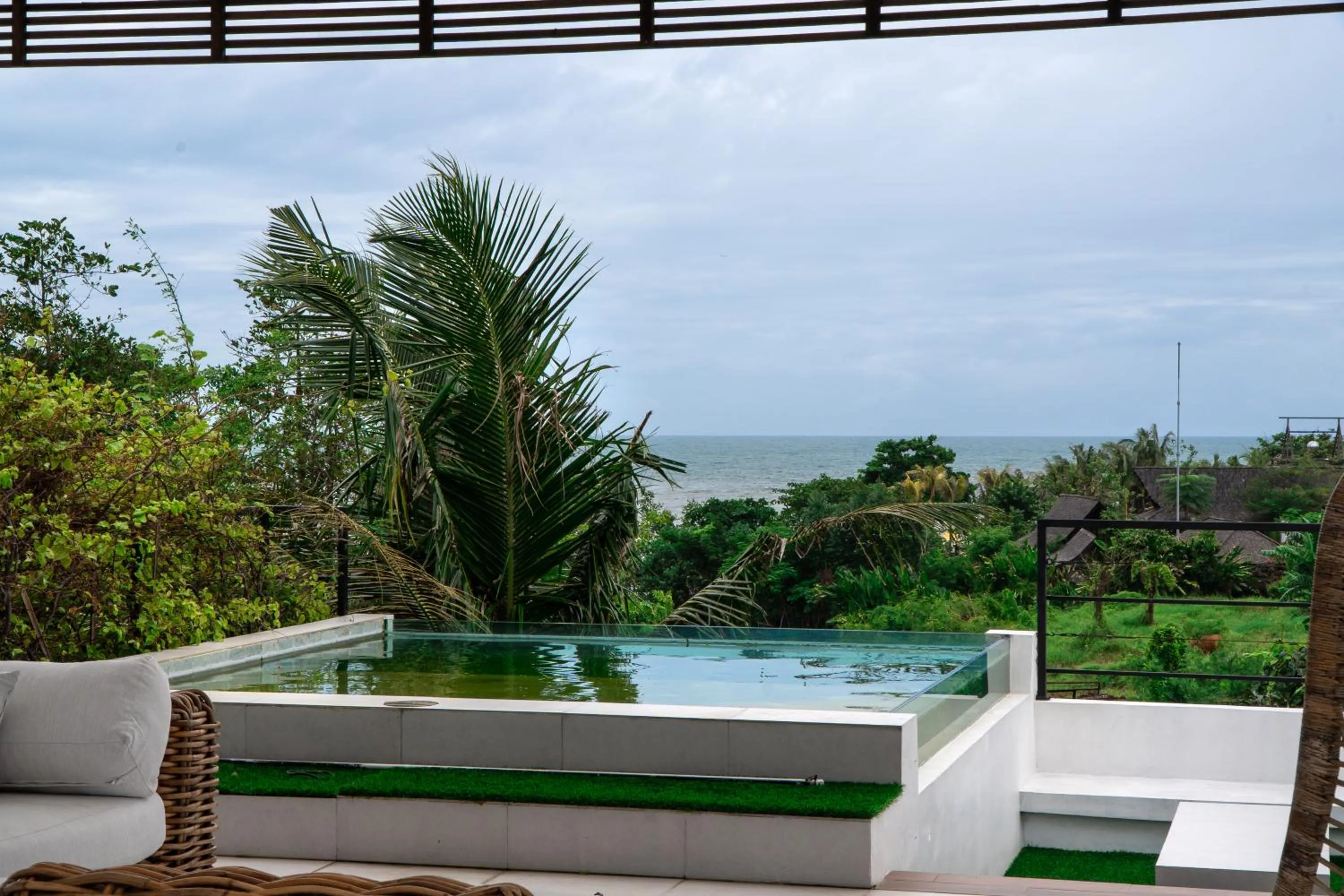 Pool view in Baliwood Residence Villas by BREIG
