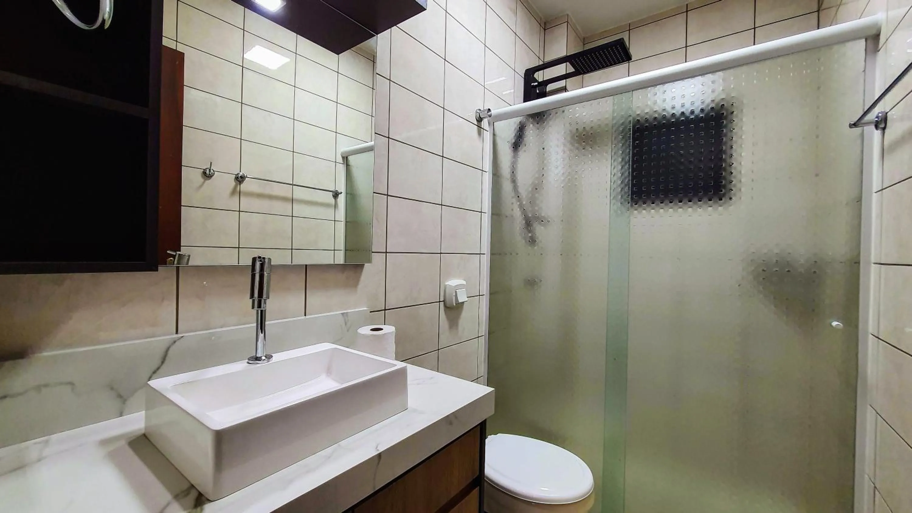 Shower in Mirante das Aguas de Piratuba