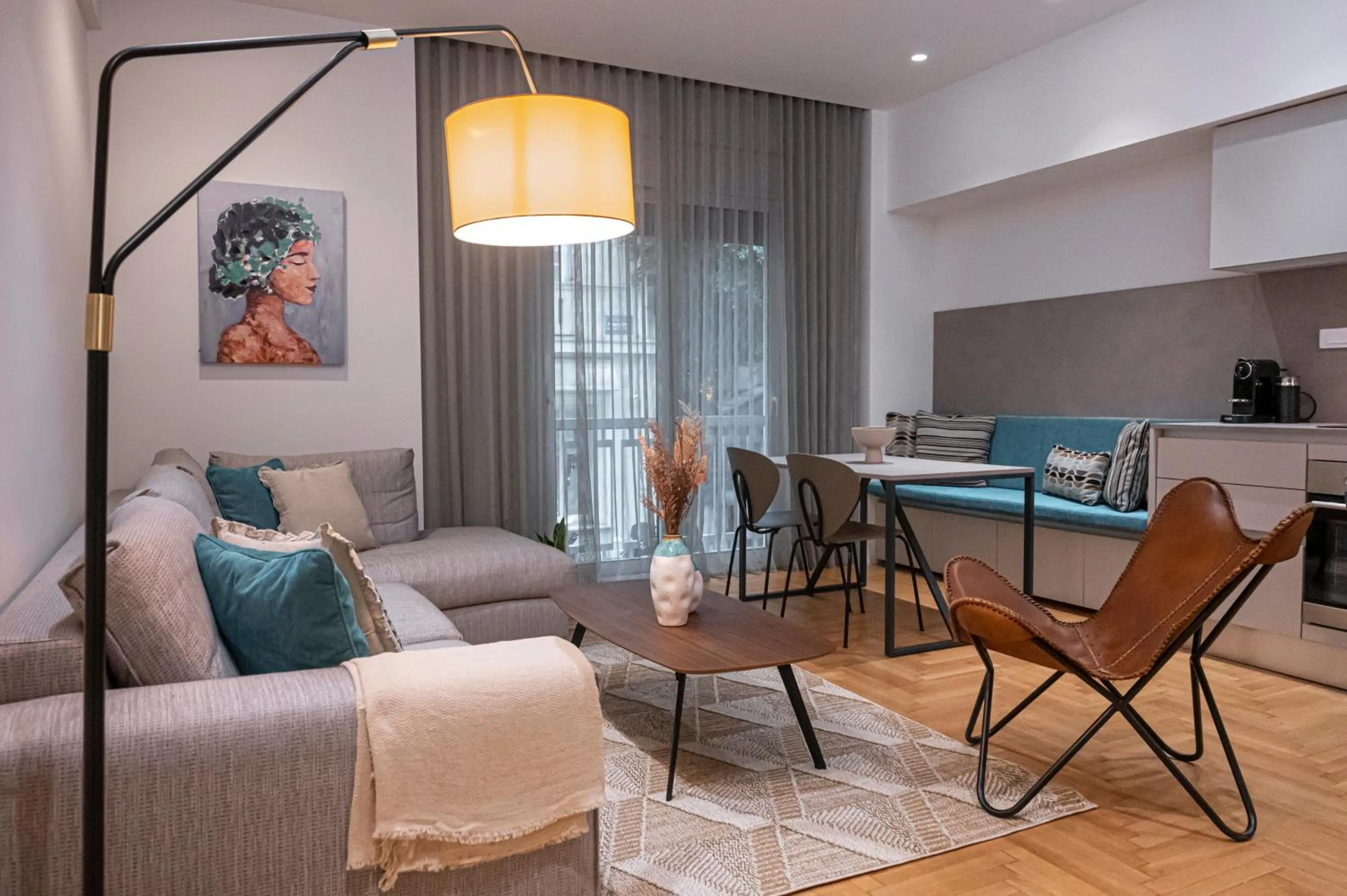 Phaedrus Living City Center Lux Flat Kolonaki