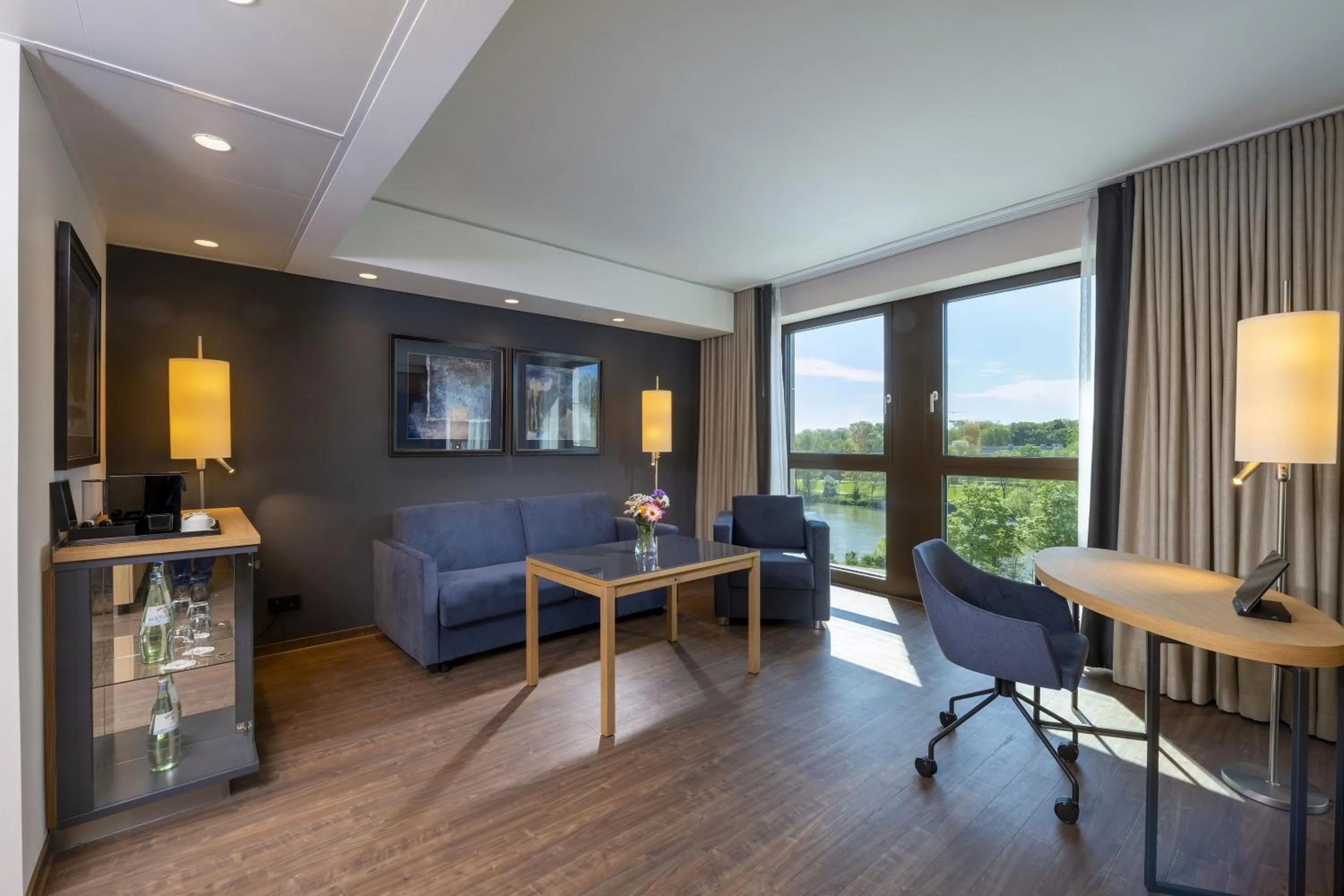 Living room in Maritim Hotel Ingolstadt