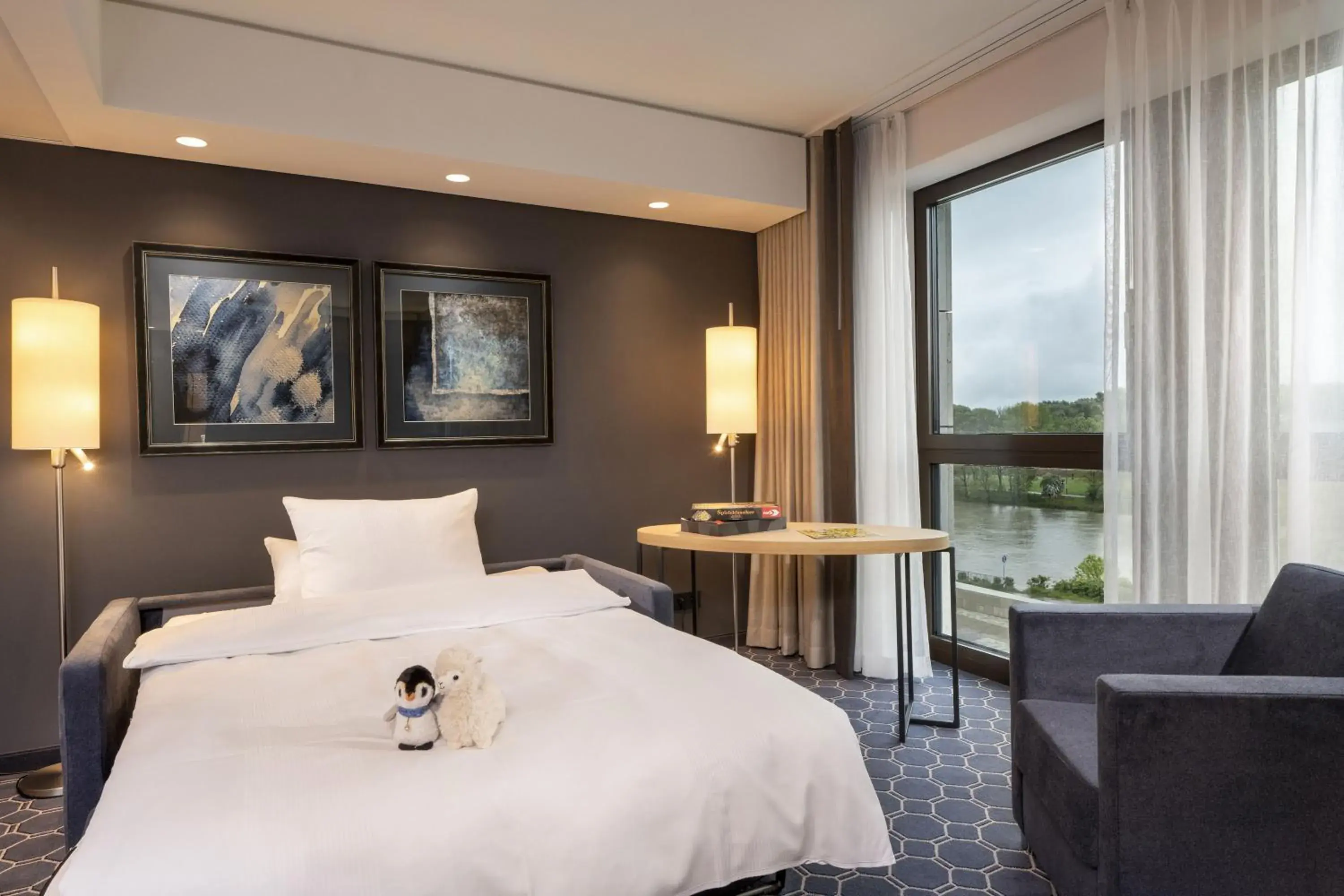 Bedroom, Bed in Maritim Hotel Ingolstadt Bedroom, Bed in Maritim Hotel Ingolstadt