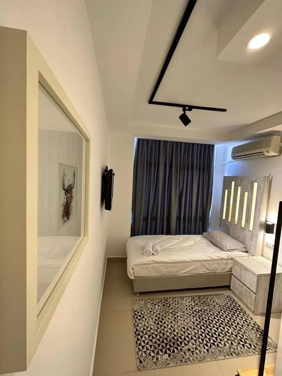 Standard Single Room - single occupancy in Deer Hostel & Hotel Standard Single Room - single occupancy in Deer Hostel & Hotel