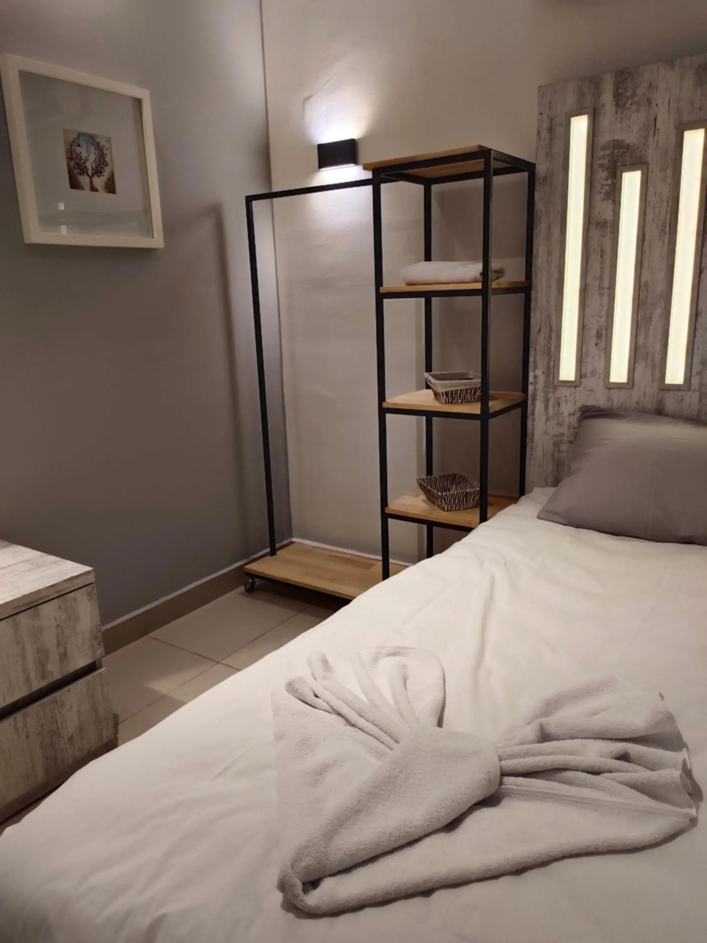 Standard Single Room - single occupancy in Deer Hostel & Hotel Standard Single Room - single occupancy in Deer Hostel & Hotel