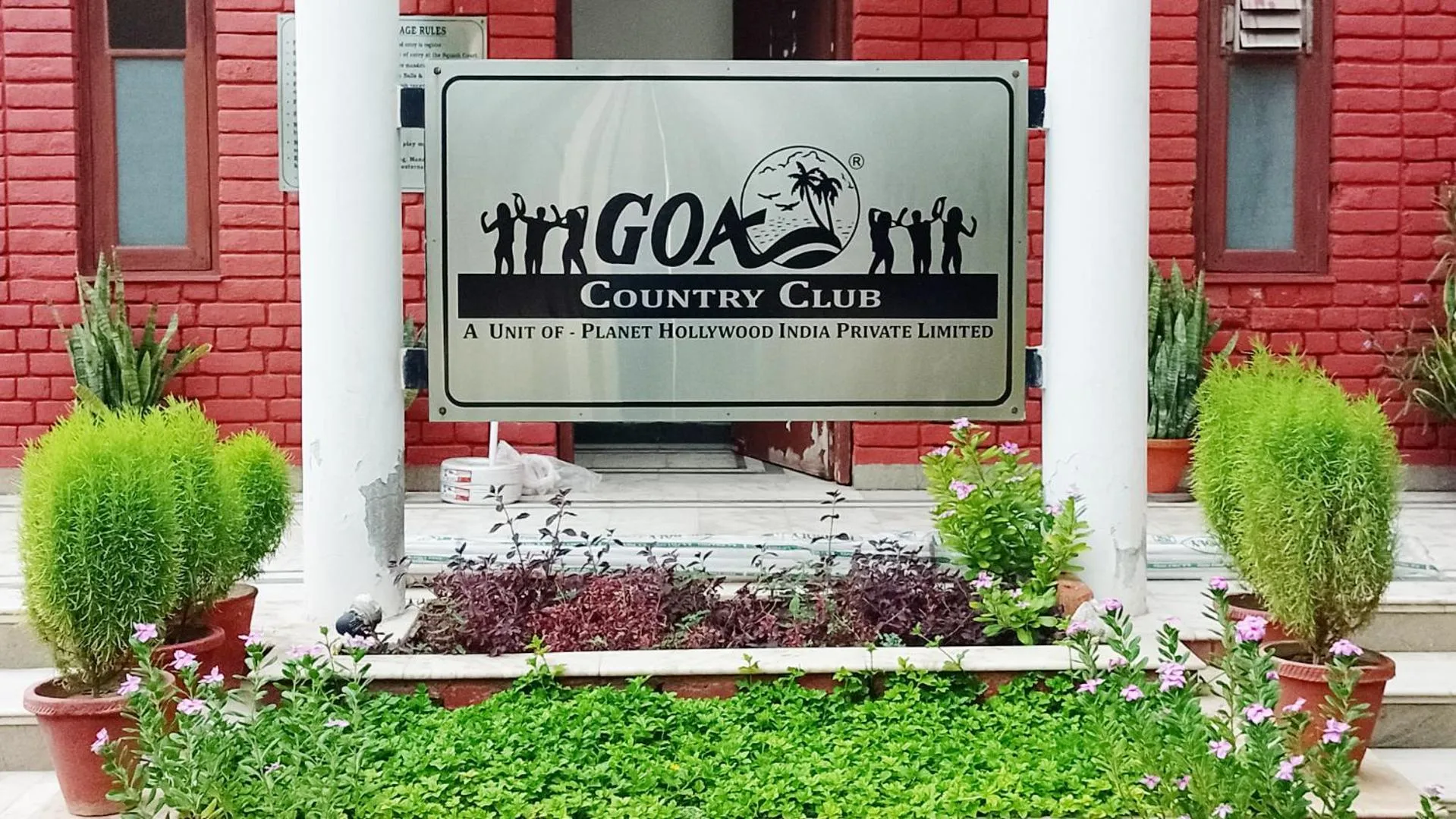 Property logo or sign in Goa Country Club Near Park Hospital BY Pearl I Luxury resort in Gurgaon