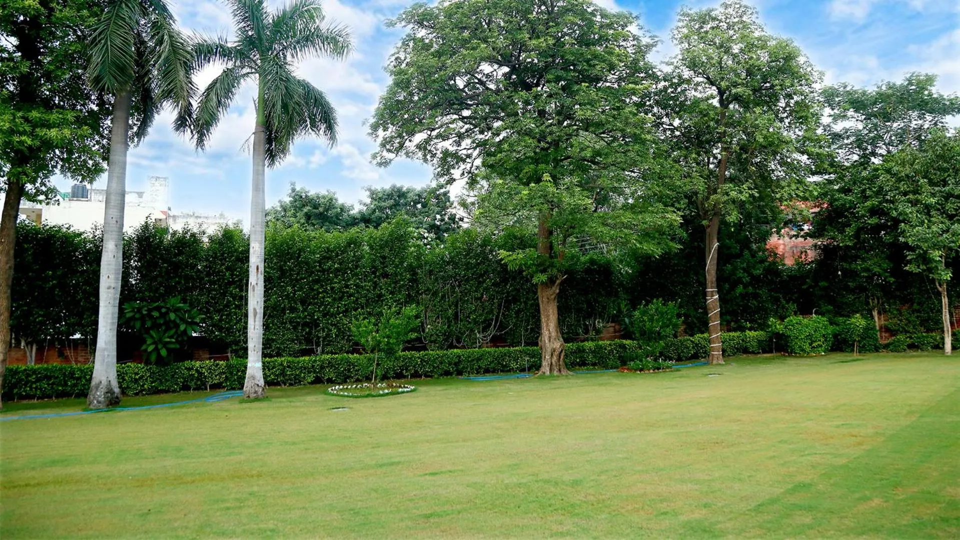Garden view in Goa Country Club Near Park Hospital BY Pearl I Luxury resort in Gurgaon