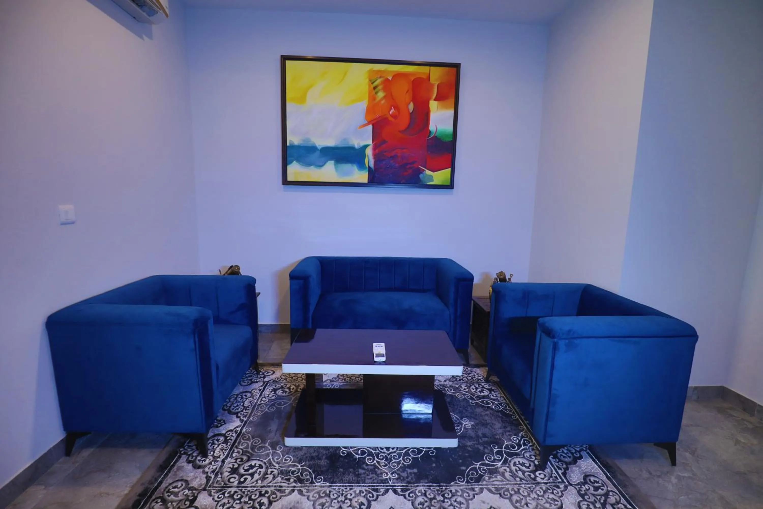 Seating area in Goa Country Club Near Park Hospital BY Pearl I Luxury resort in Gurgaon