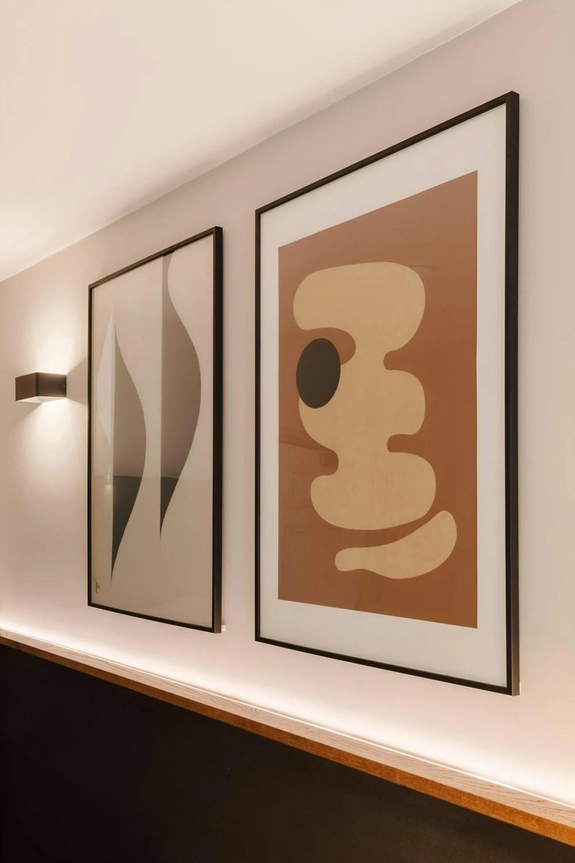 Photo of the whole room in The Earl Hotel Leeson Street, Sonder by Marriott Bonvoy