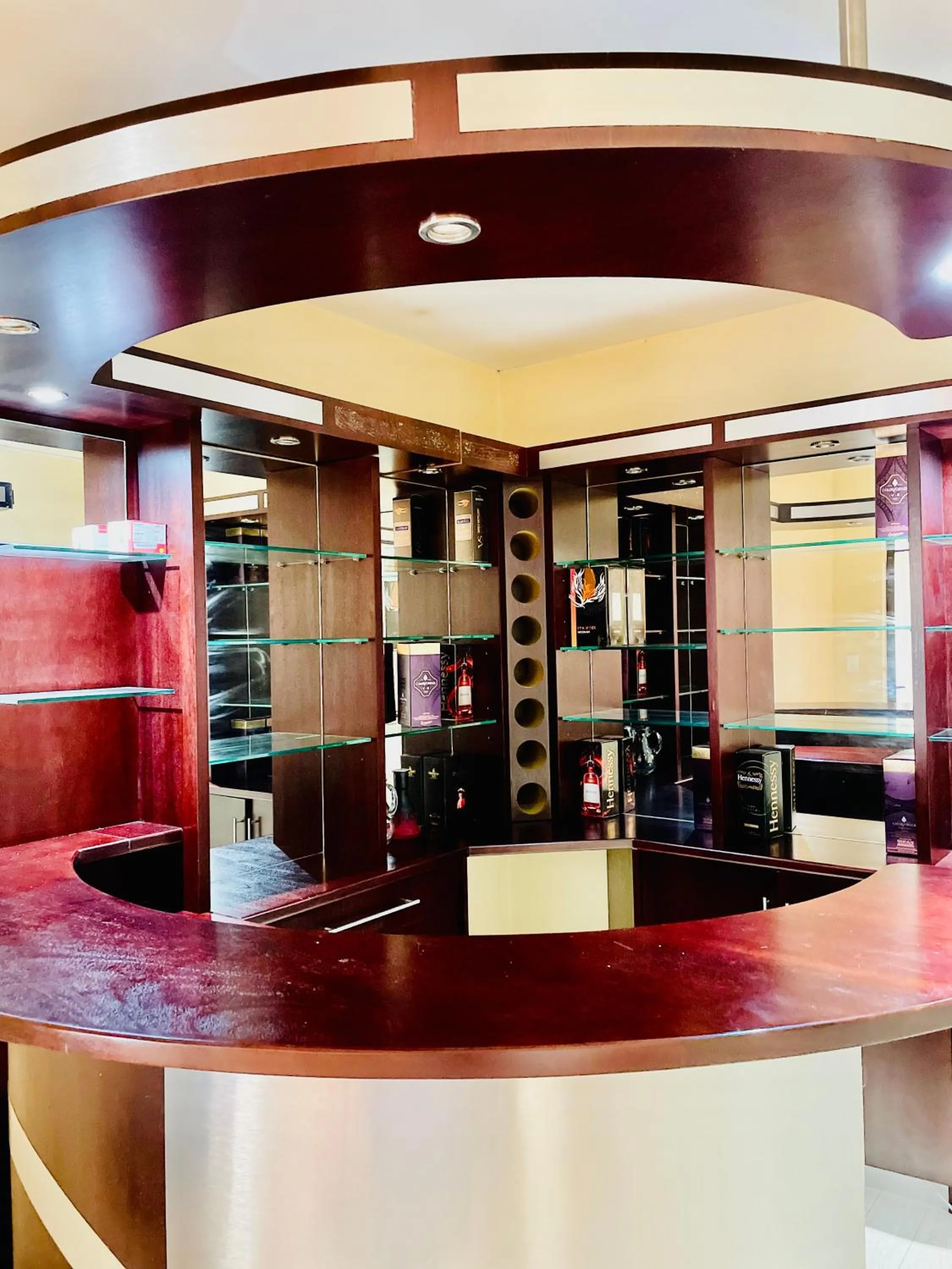 Lounge or bar in Airport Royal Guest House