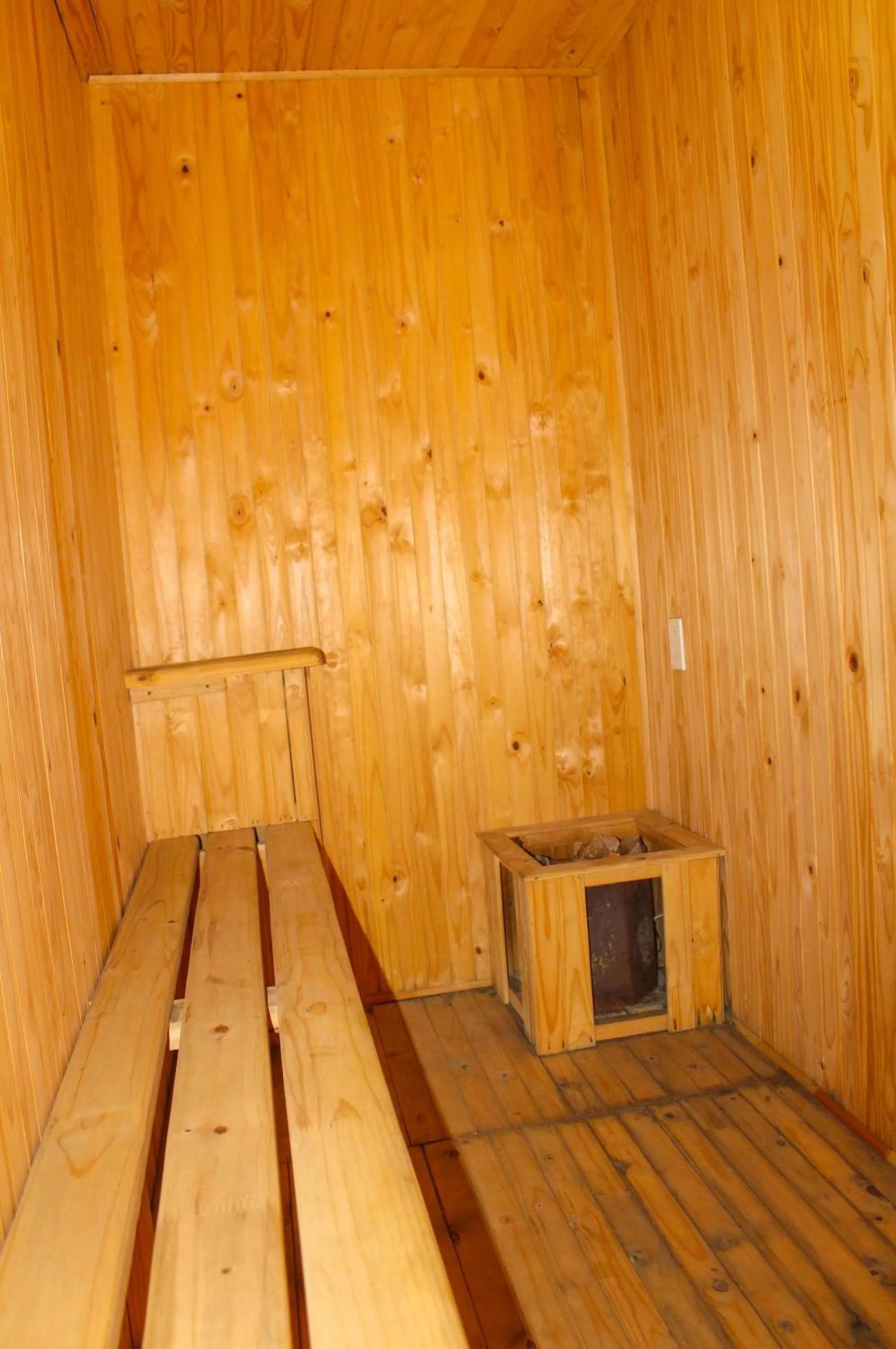 Sauna in Airport Royal Guest House