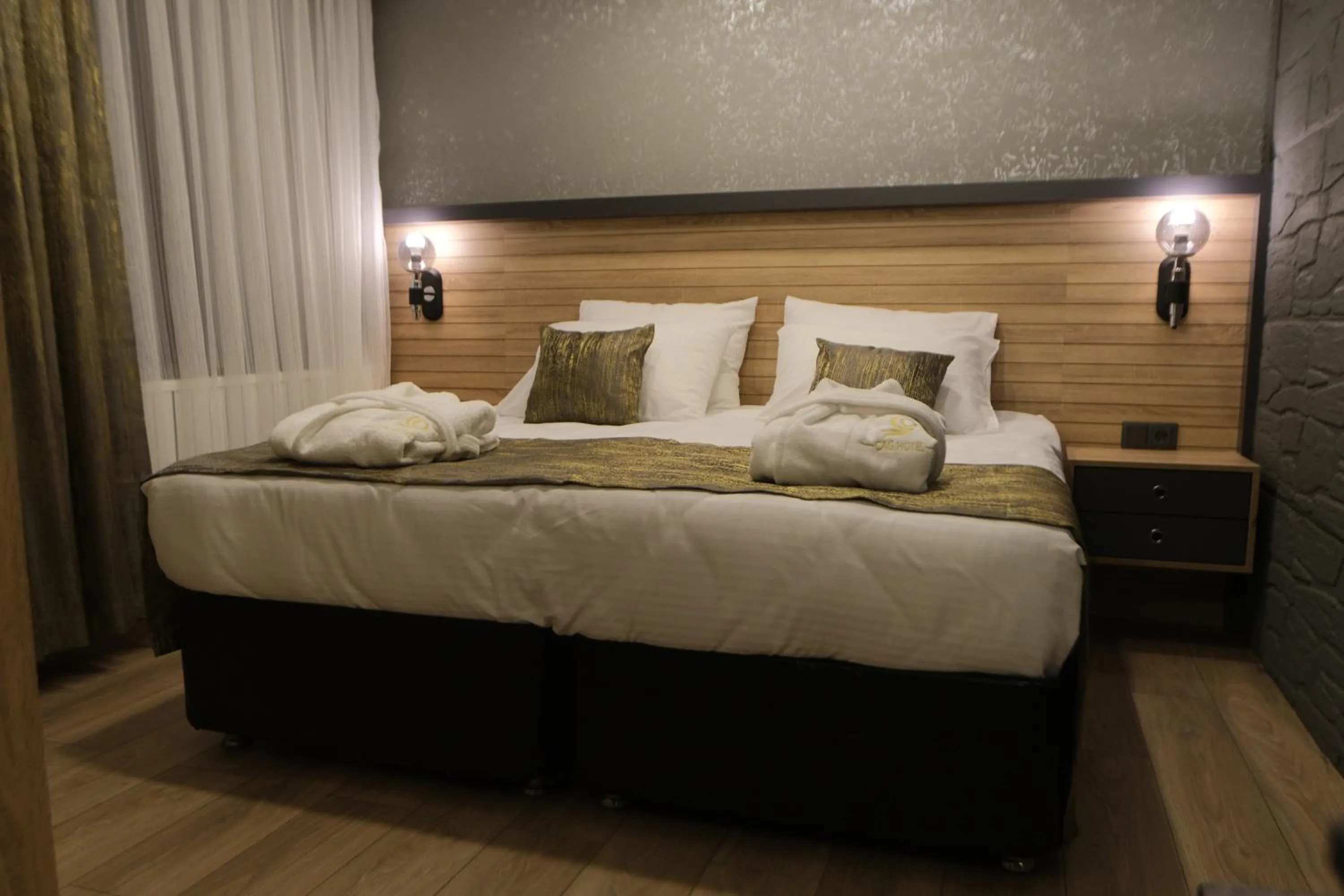 Bed in ÇAĞ OTEL