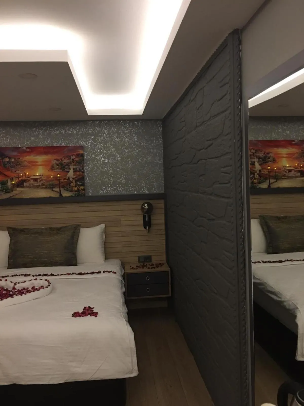 Bed in ÇAĞ OTEL