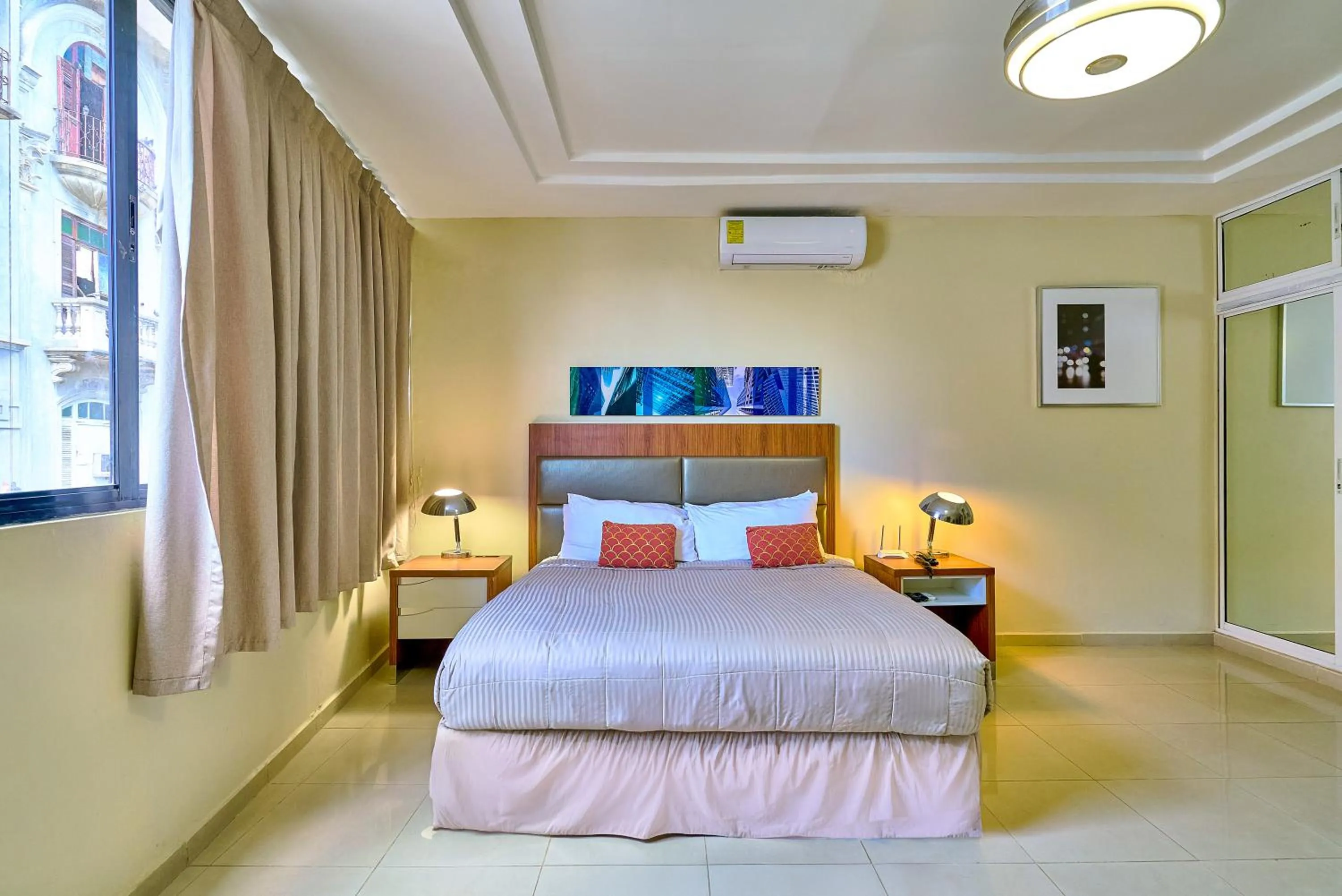 Bed in Hotel Libertad at historic main street