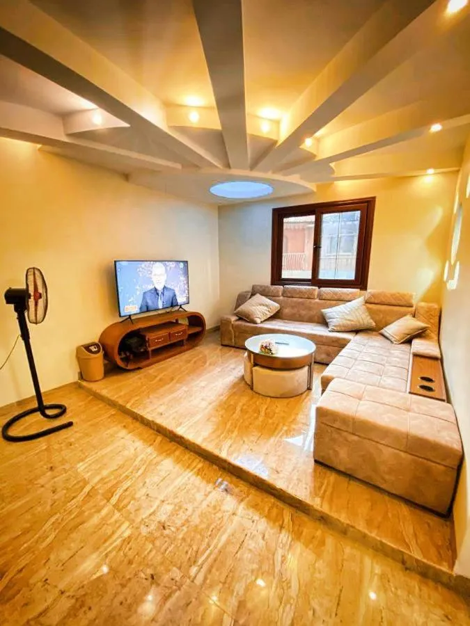 Apartment in Pyramids Cleopatra
