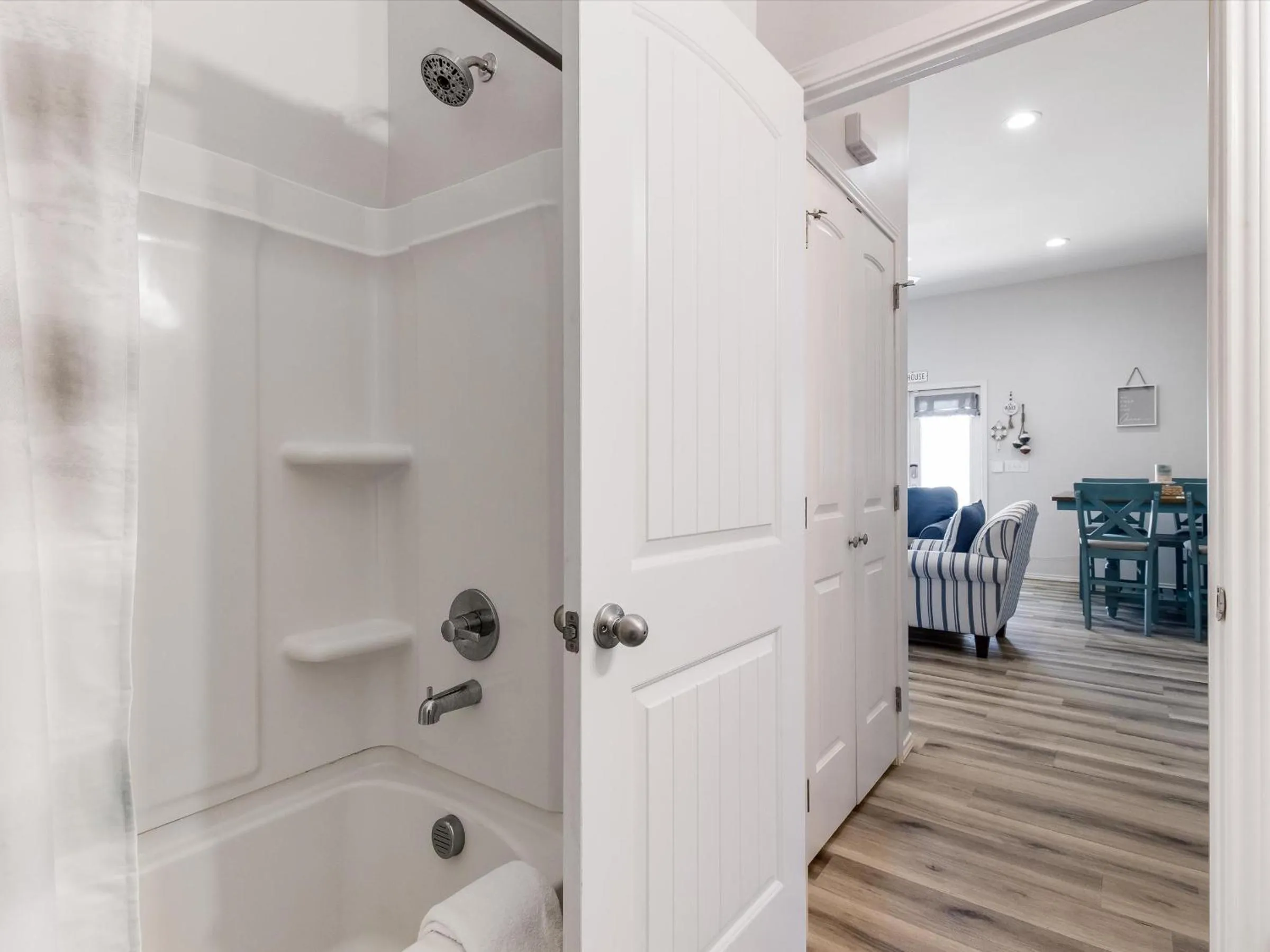 Other in Reel Inn Relax