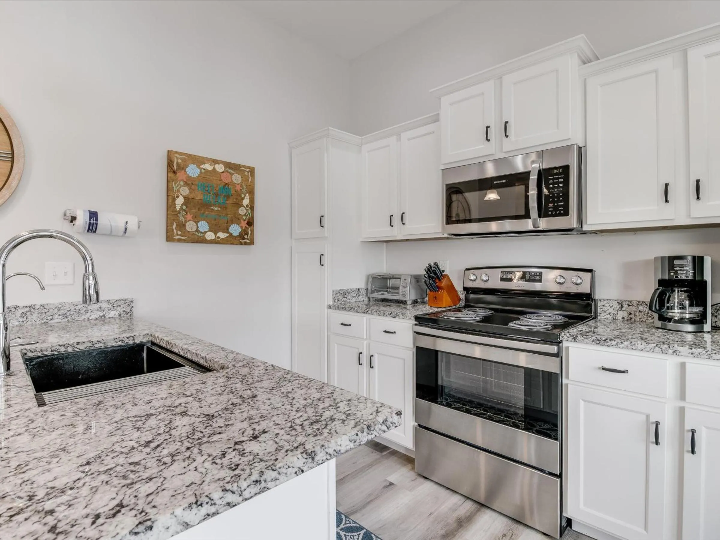 Other in Reel Inn Relax