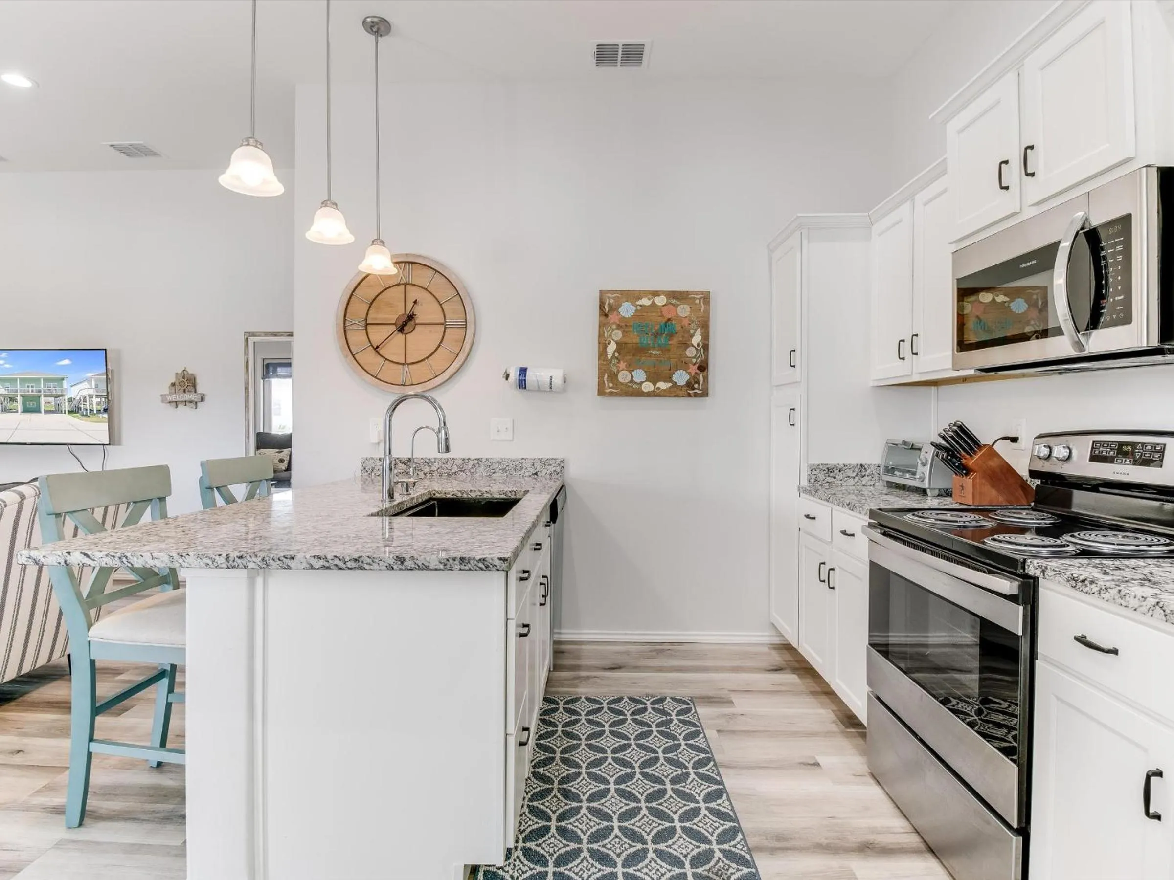 Other in Reel Inn Relax