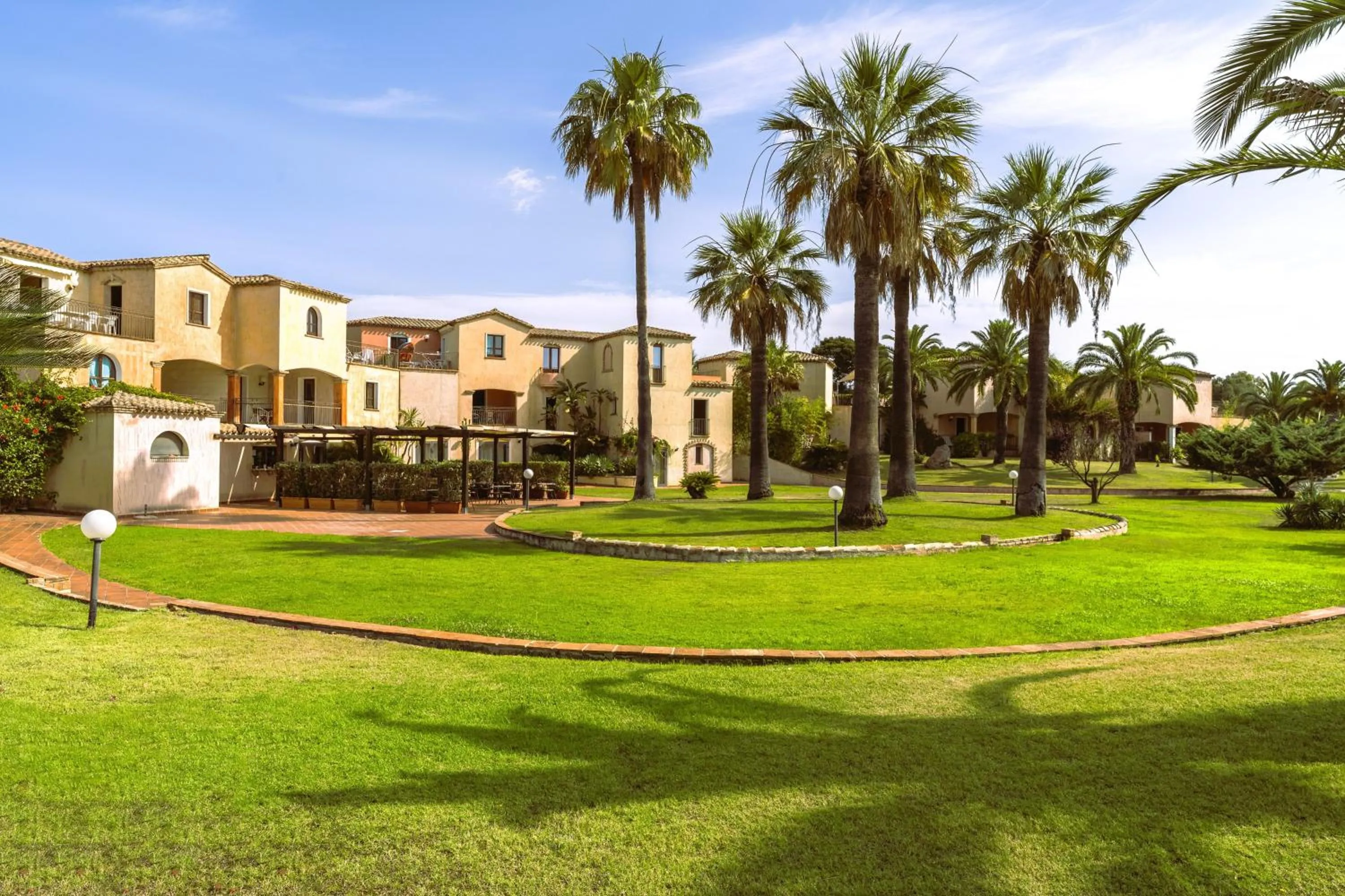 Garden in Baia delle Palme residence
