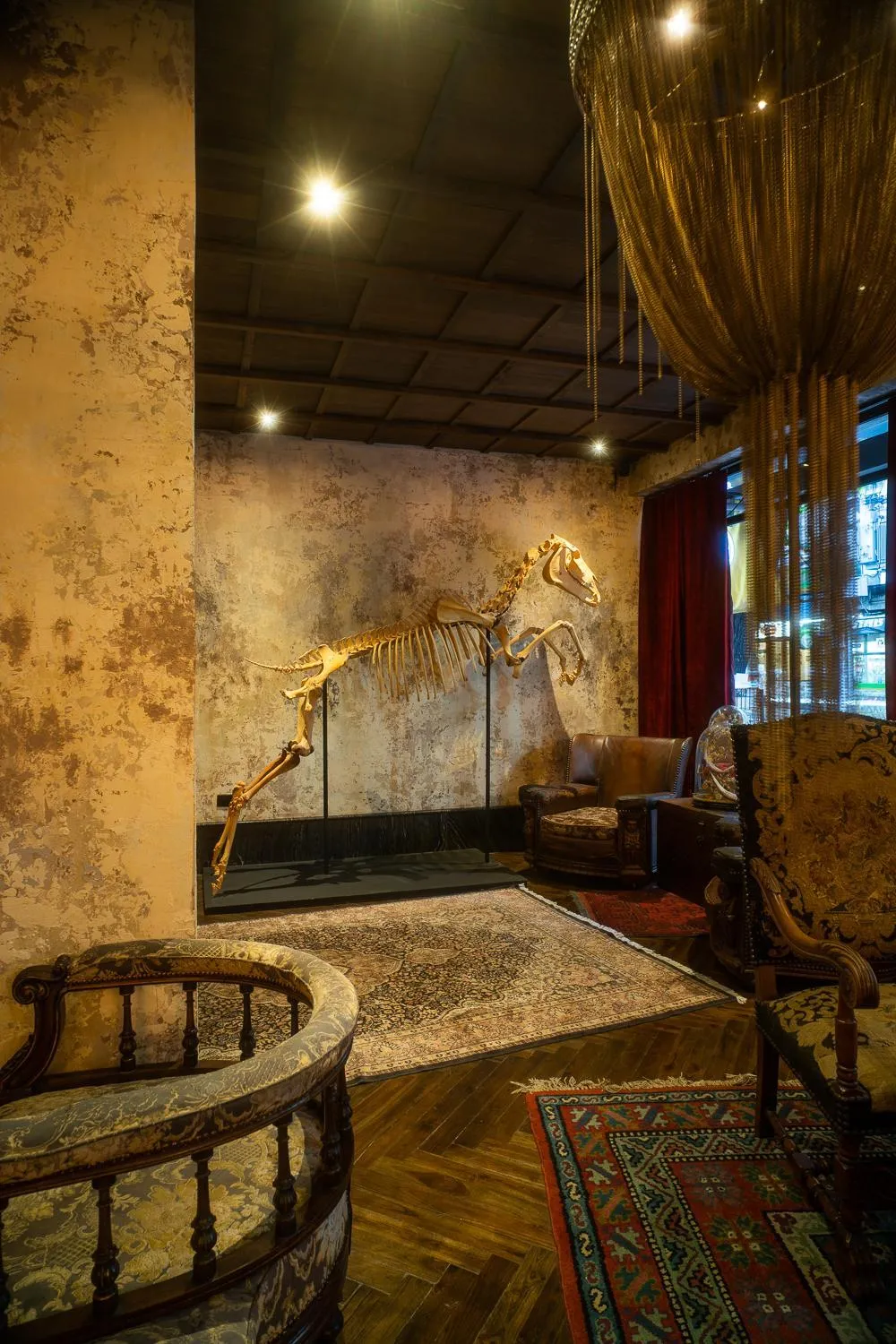 Seating area in Baan Tuk Din Hotel