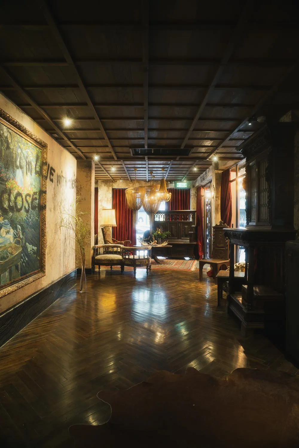 Seating area in Baan Tuk Din Hotel