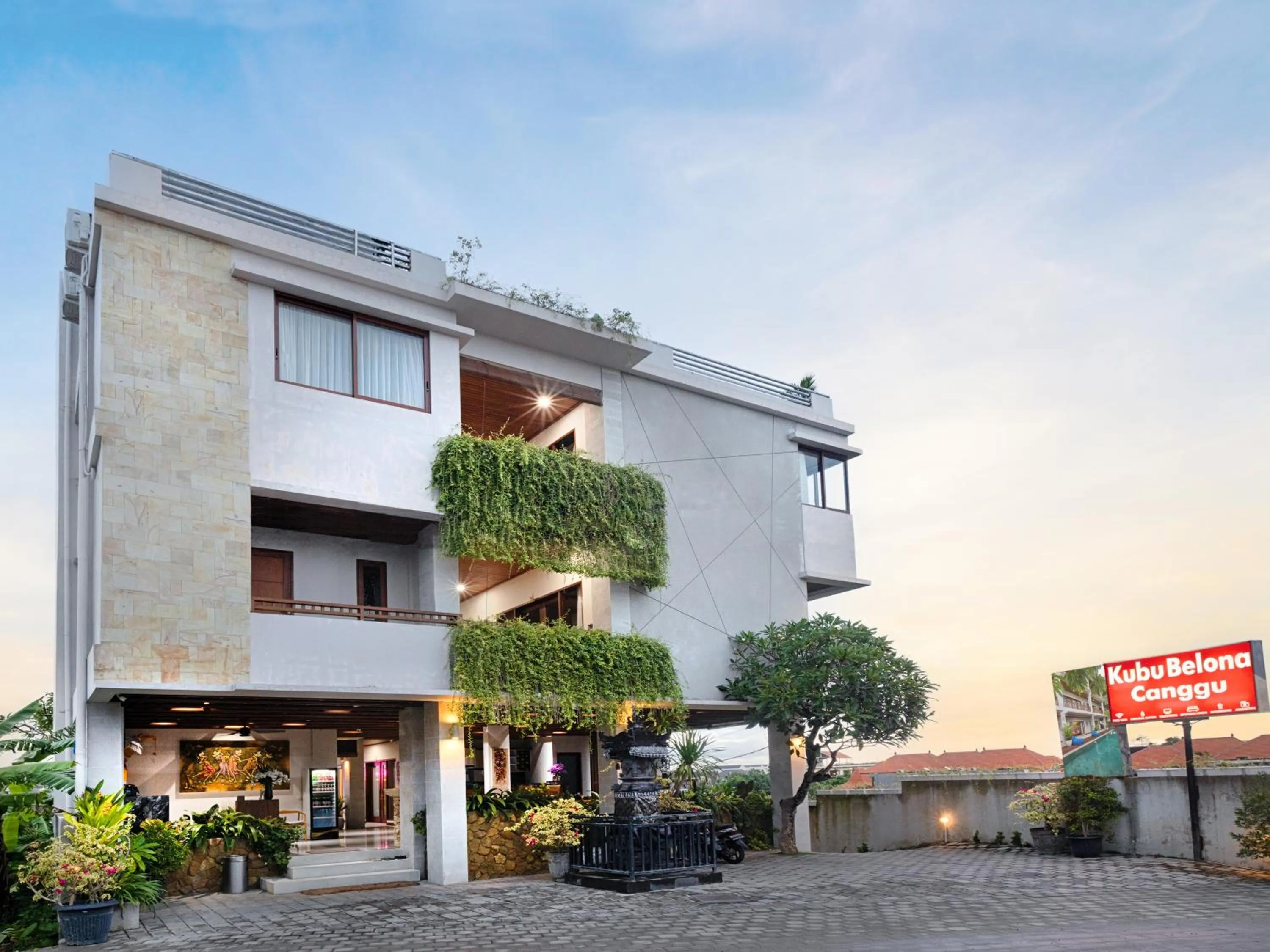 Property building in Kubu Belona Canggu