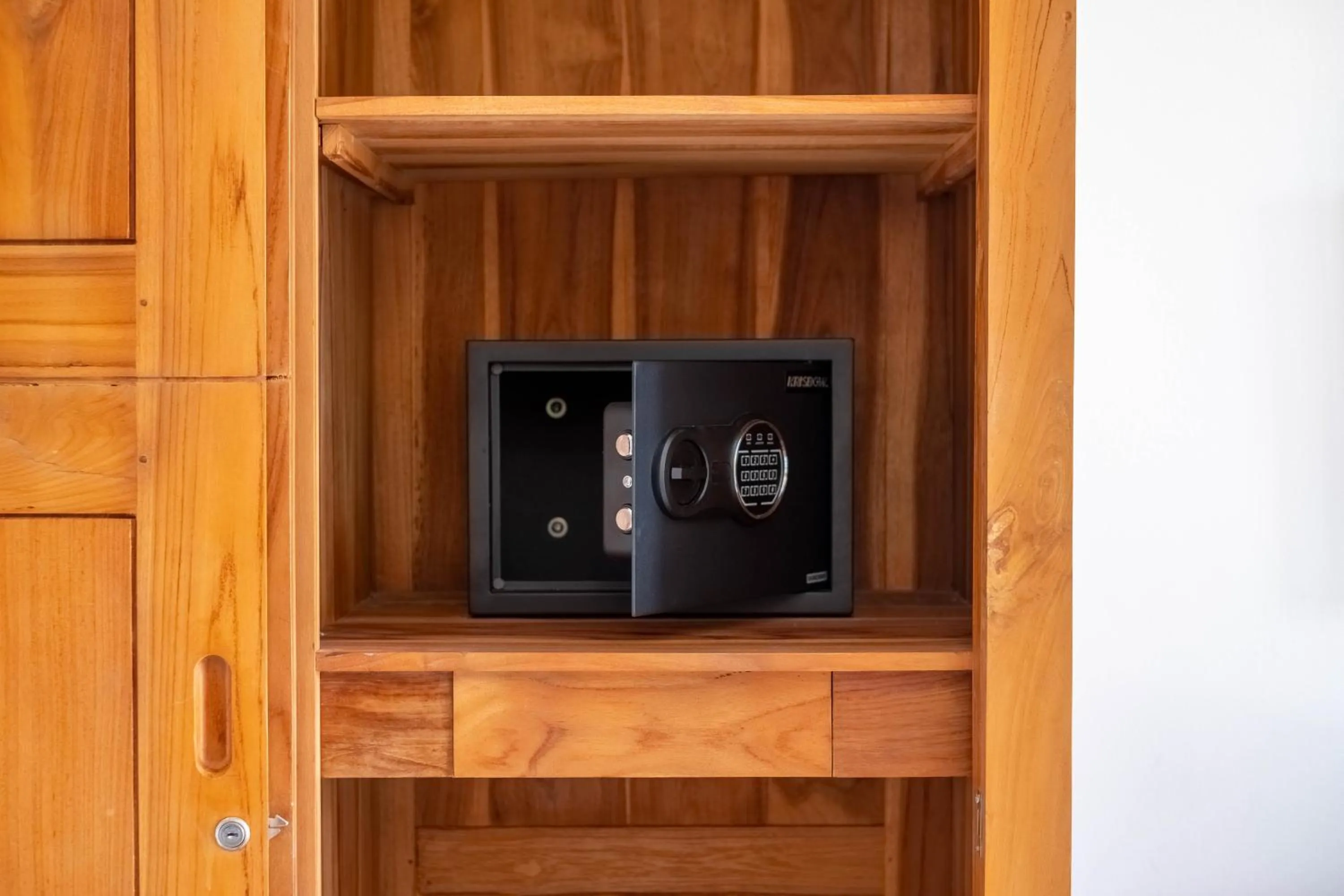 safe in Kubu Belona Canggu