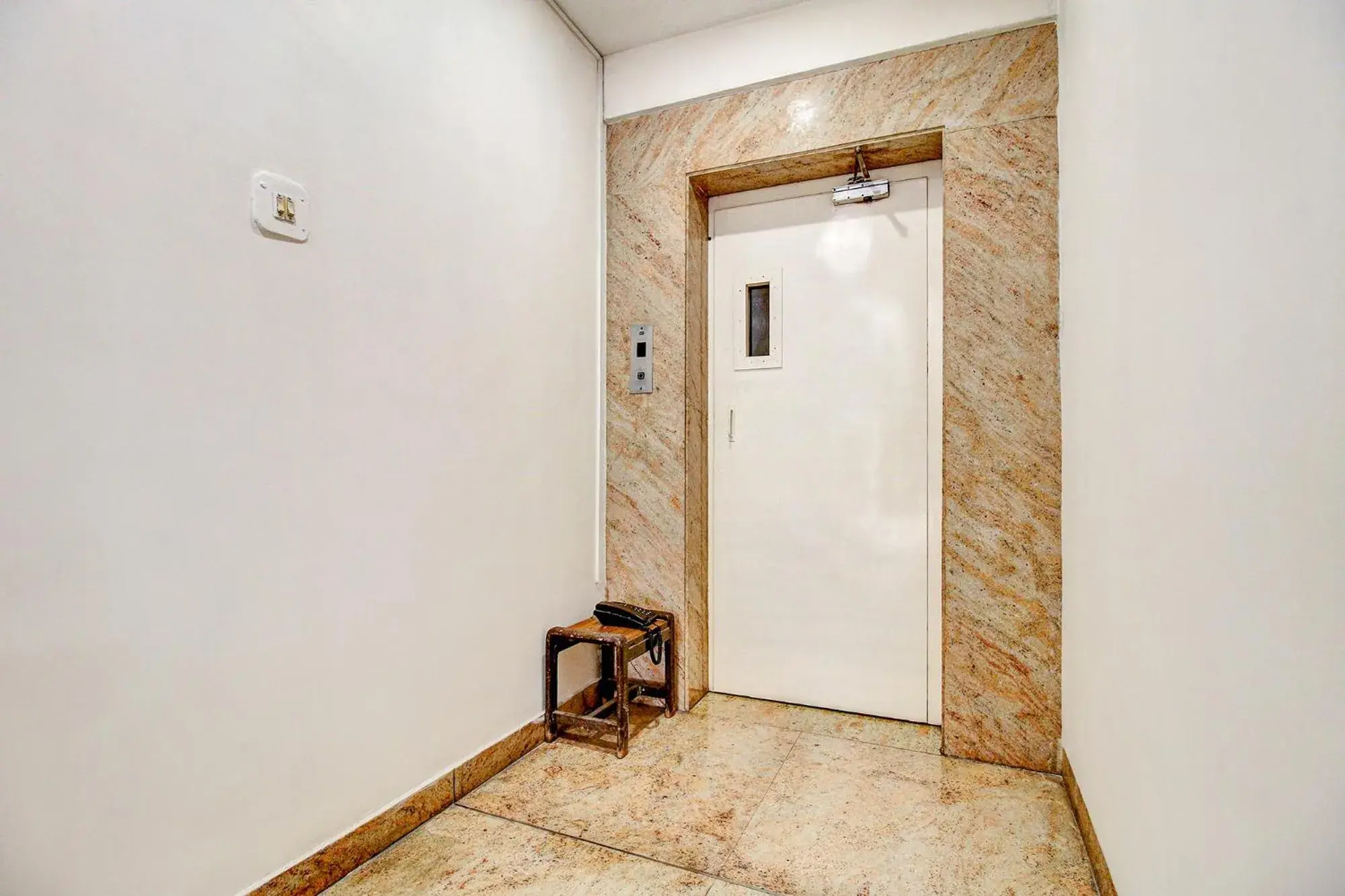 Lobby or reception in FabHotel Prime Manjeet Lobby or reception in FabHotel Prime Manjeet