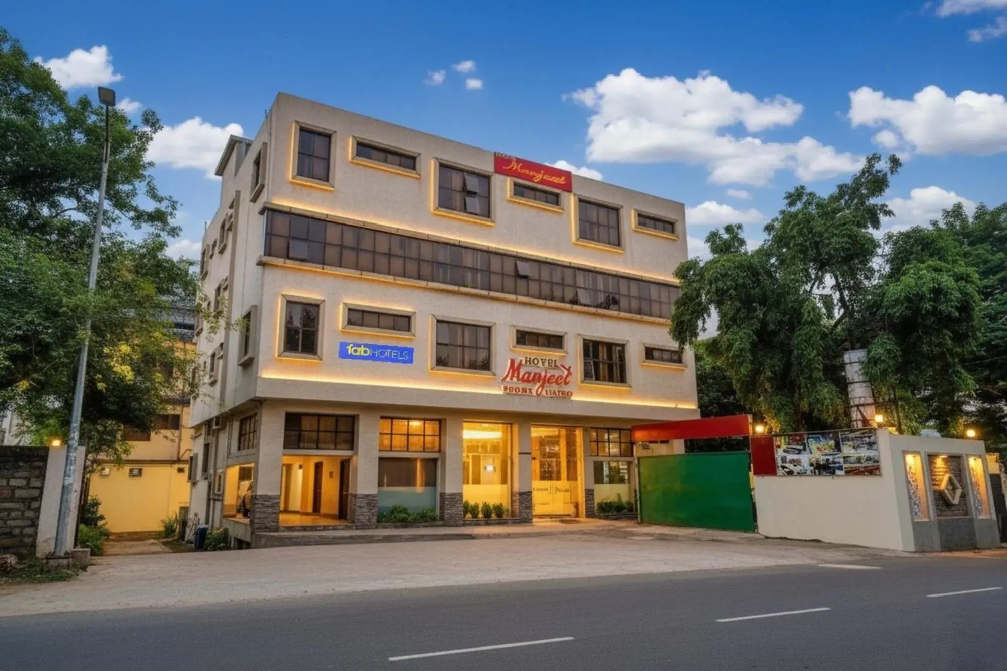 Property building in FabHotel Prime Manjeet Property building in FabHotel Prime Manjeet