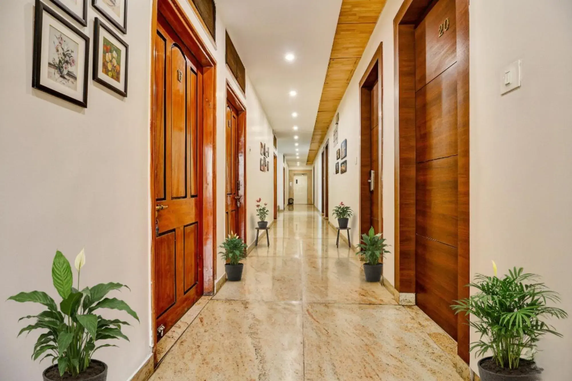 Lobby or reception in FabHotel Prime Manjeet Lobby or reception in FabHotel Prime Manjeet