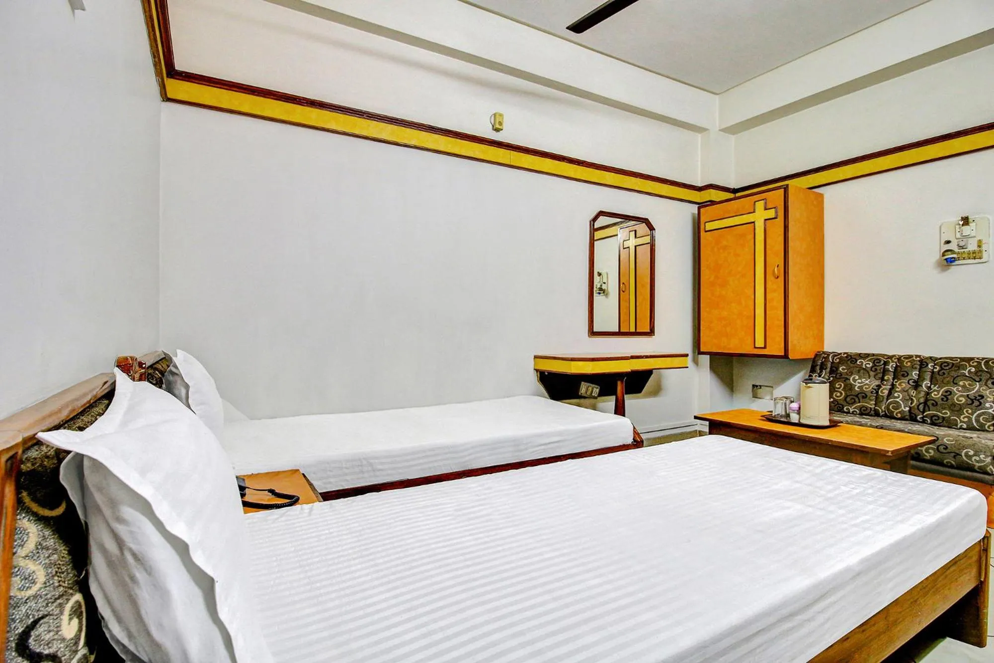 Bed in FabHotel Prime Manjeet