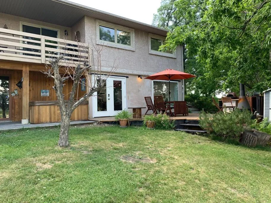 Garden in The Ox + Bow