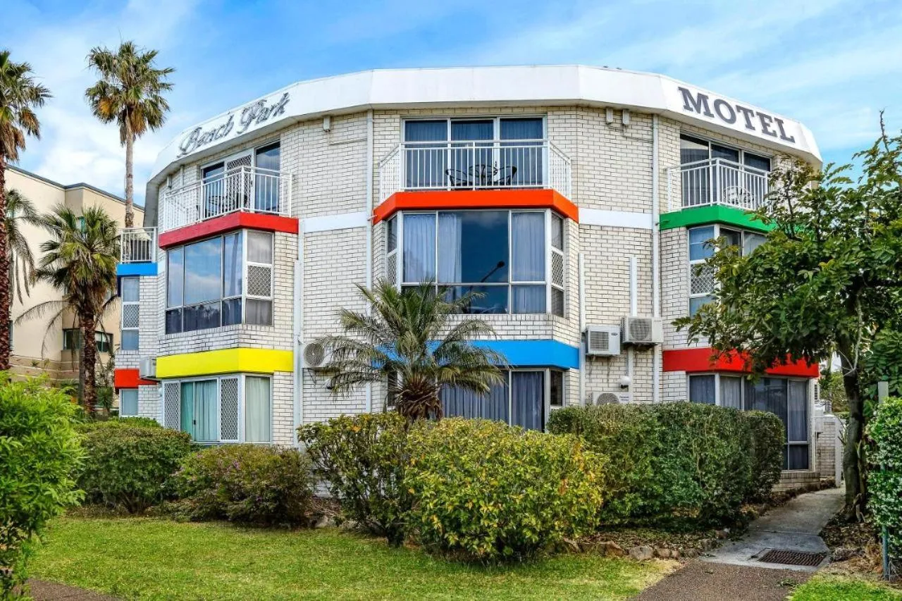 Property building in Beach Park Motel