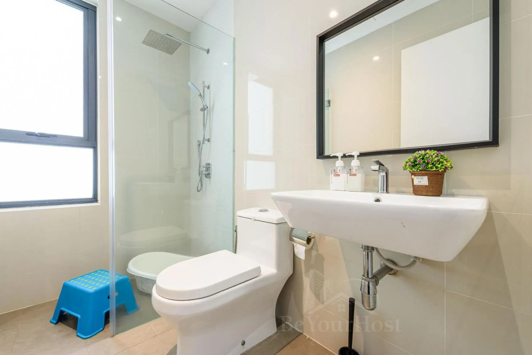 Toilet in Continew Residences Kuala Lumpur