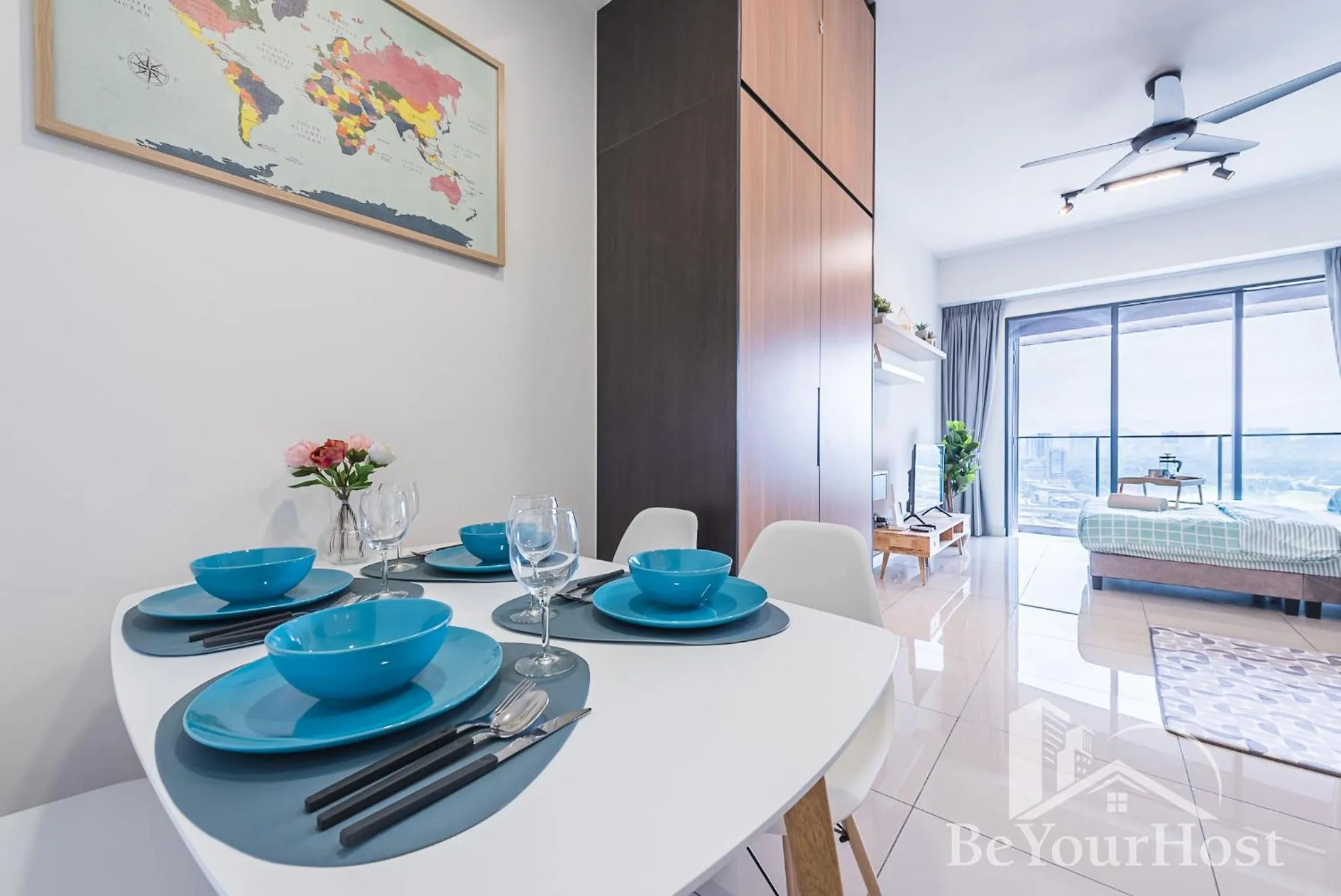 Dining area, Bed in Continew Residences Kuala Lumpur